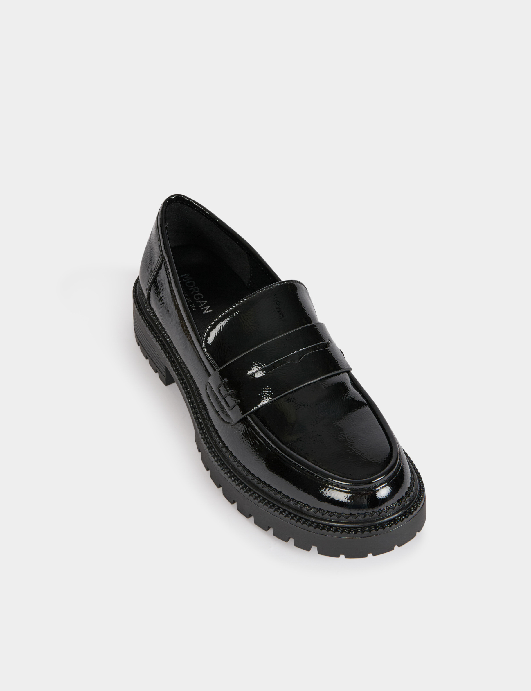 Mocasines de charol negro mujer