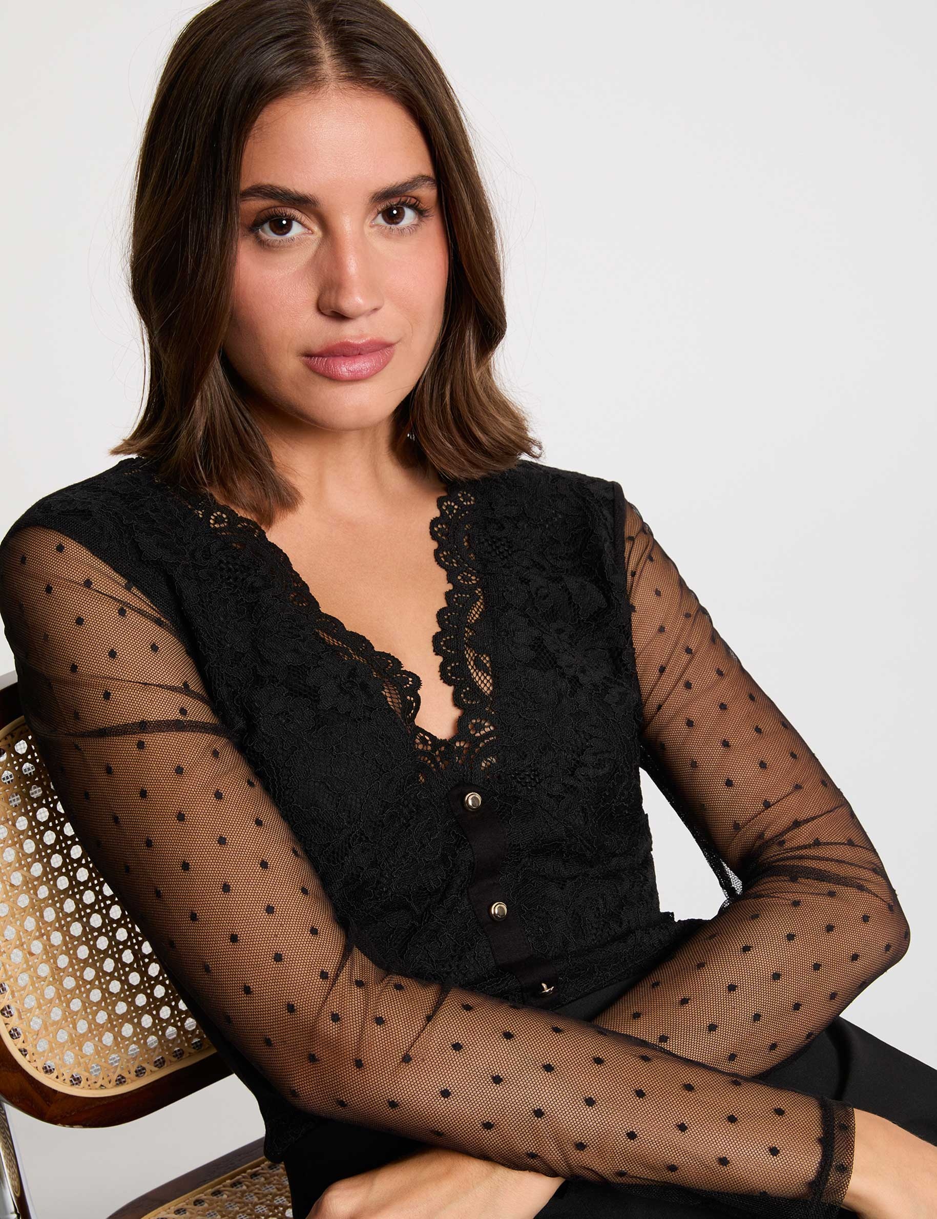 Body de encaje con escote en v negro mujer
