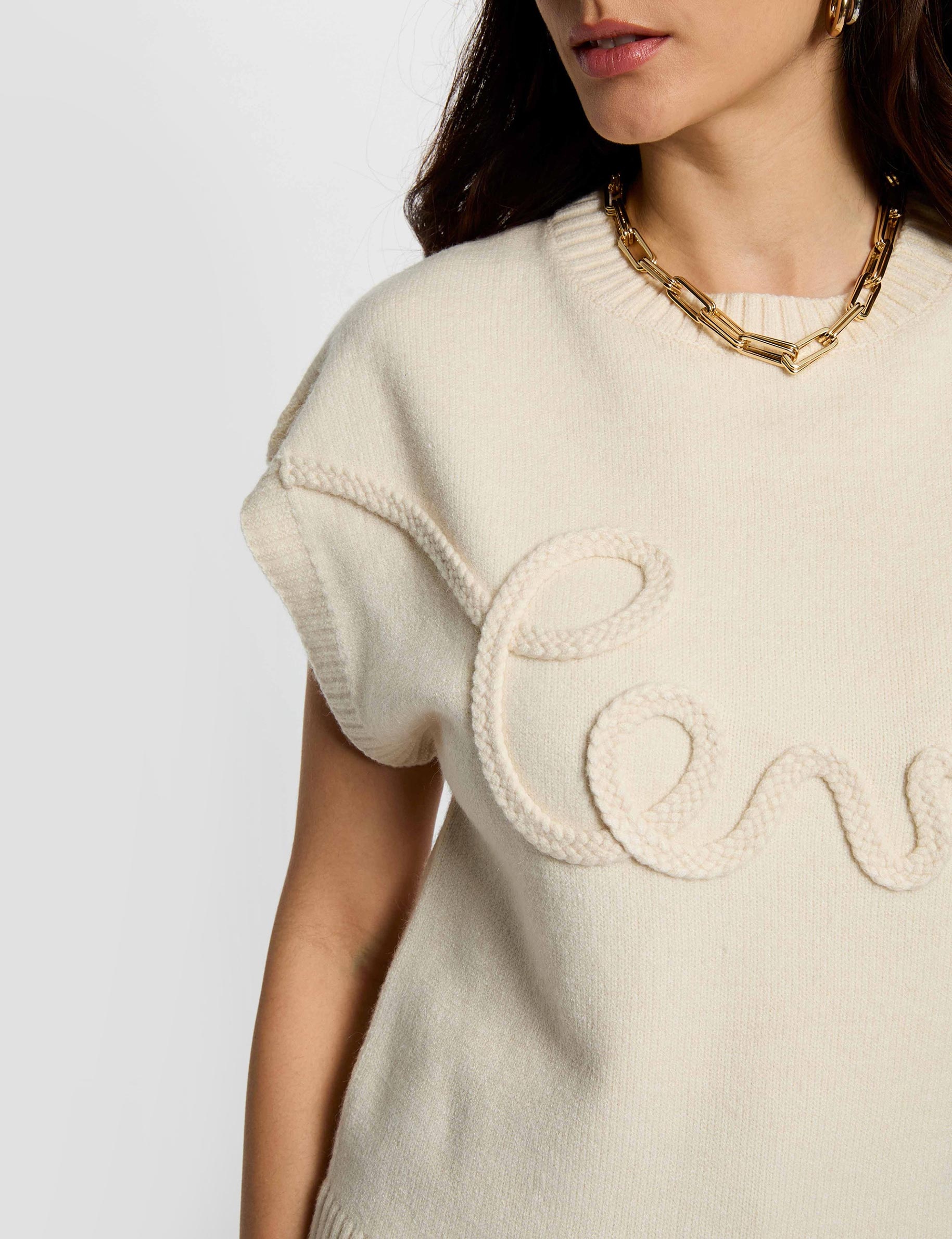 Jersey bordado con cuello redondo creme mujer