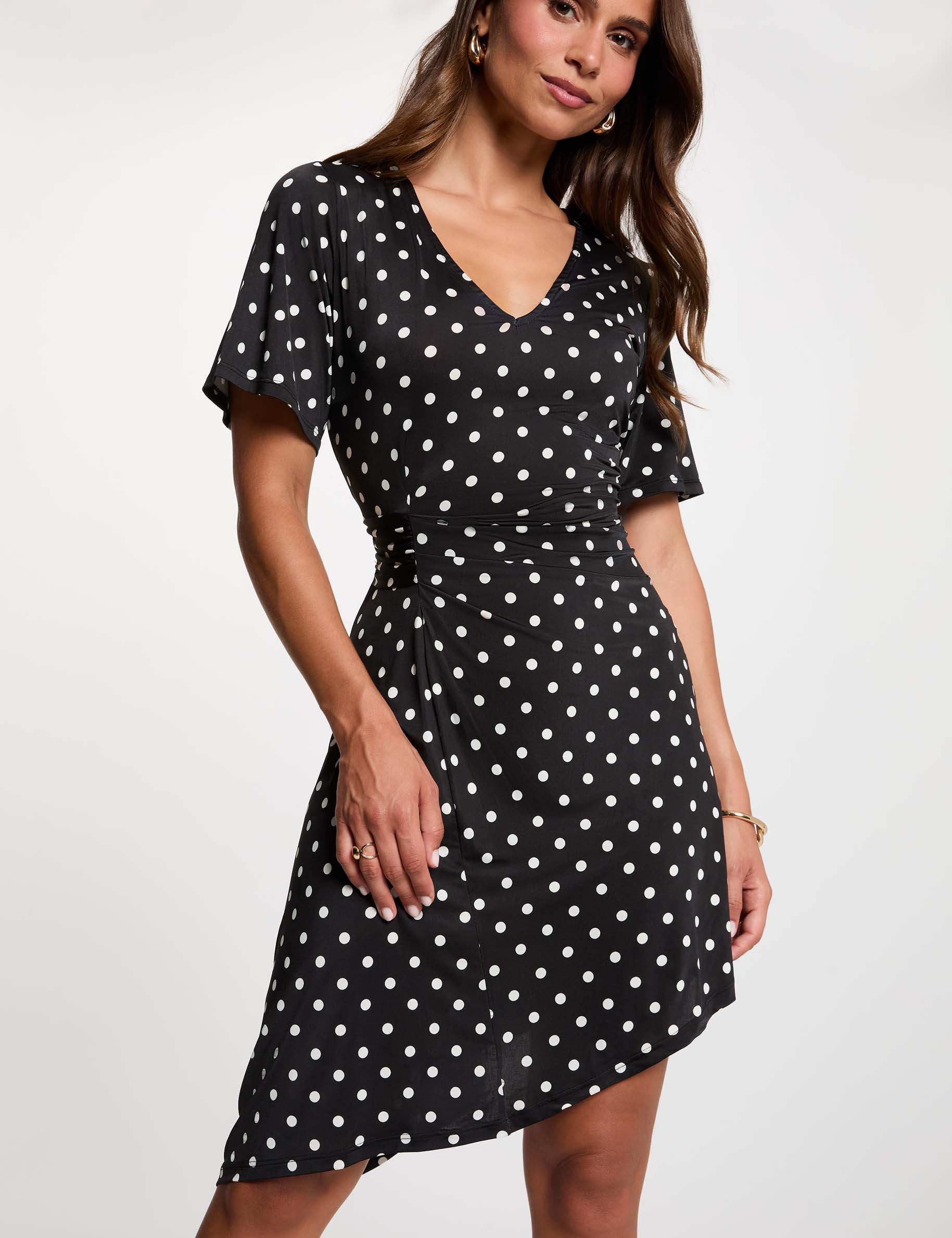 Vestido asim&eacute;trico de lunares multicolor mujer