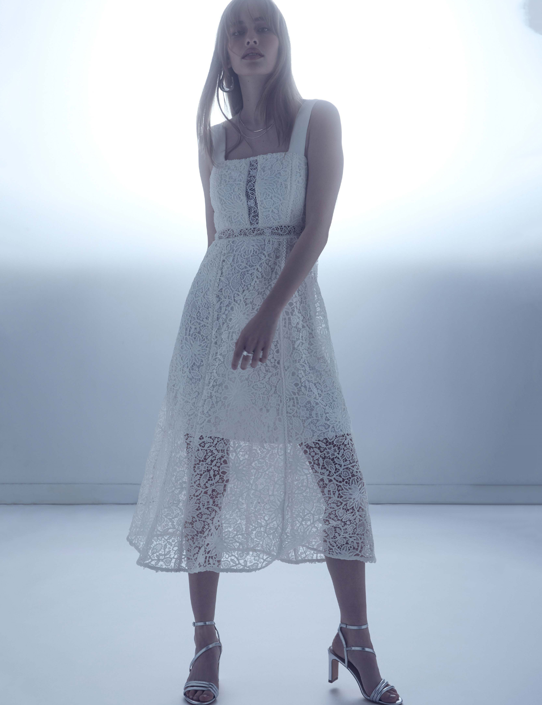 vestido midi evase encaje blanco mujer Vestido midi evasé encaje blanco mujer