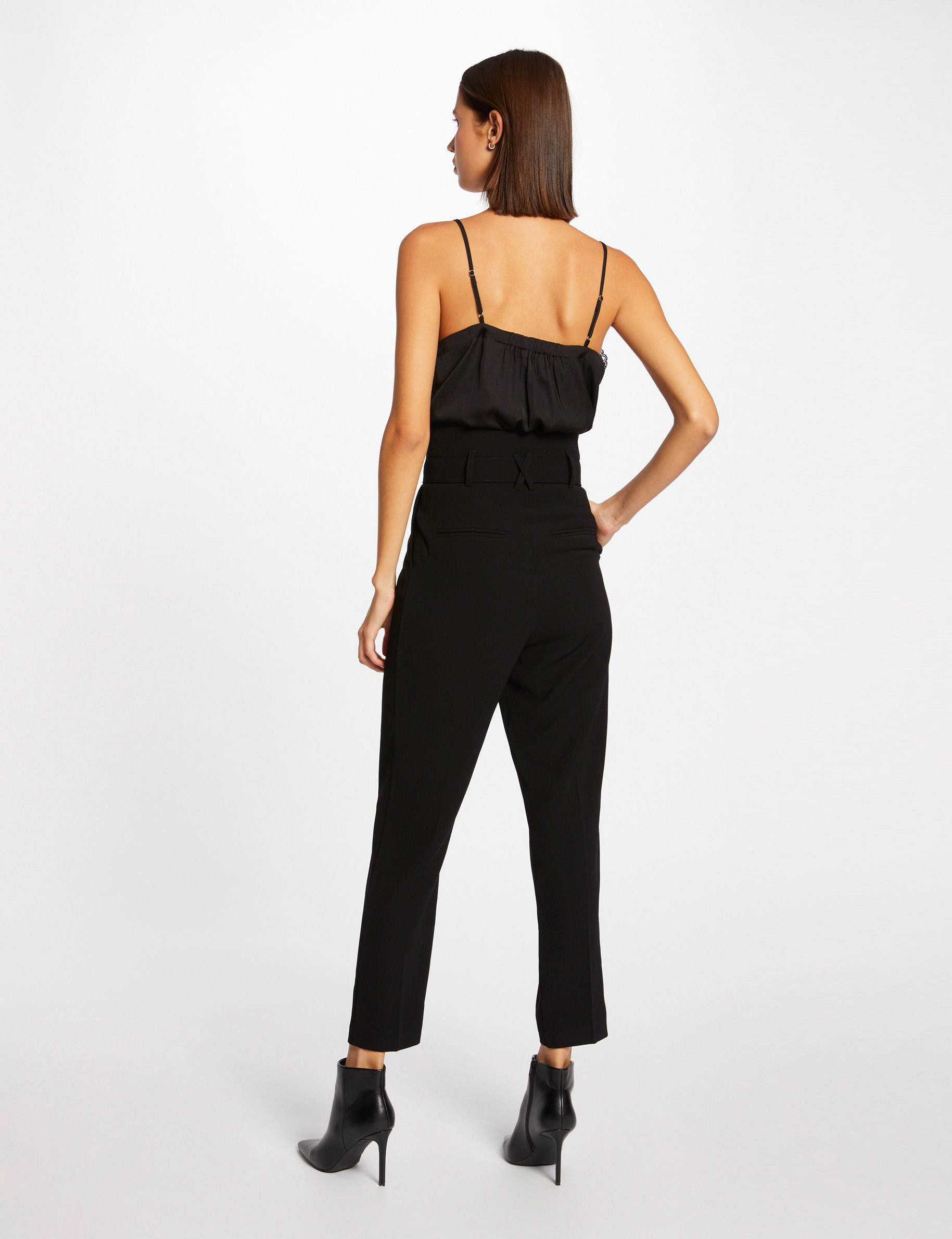 Top tirantes finos con botones negro mujer Top tirantes finos con botones negro mujer