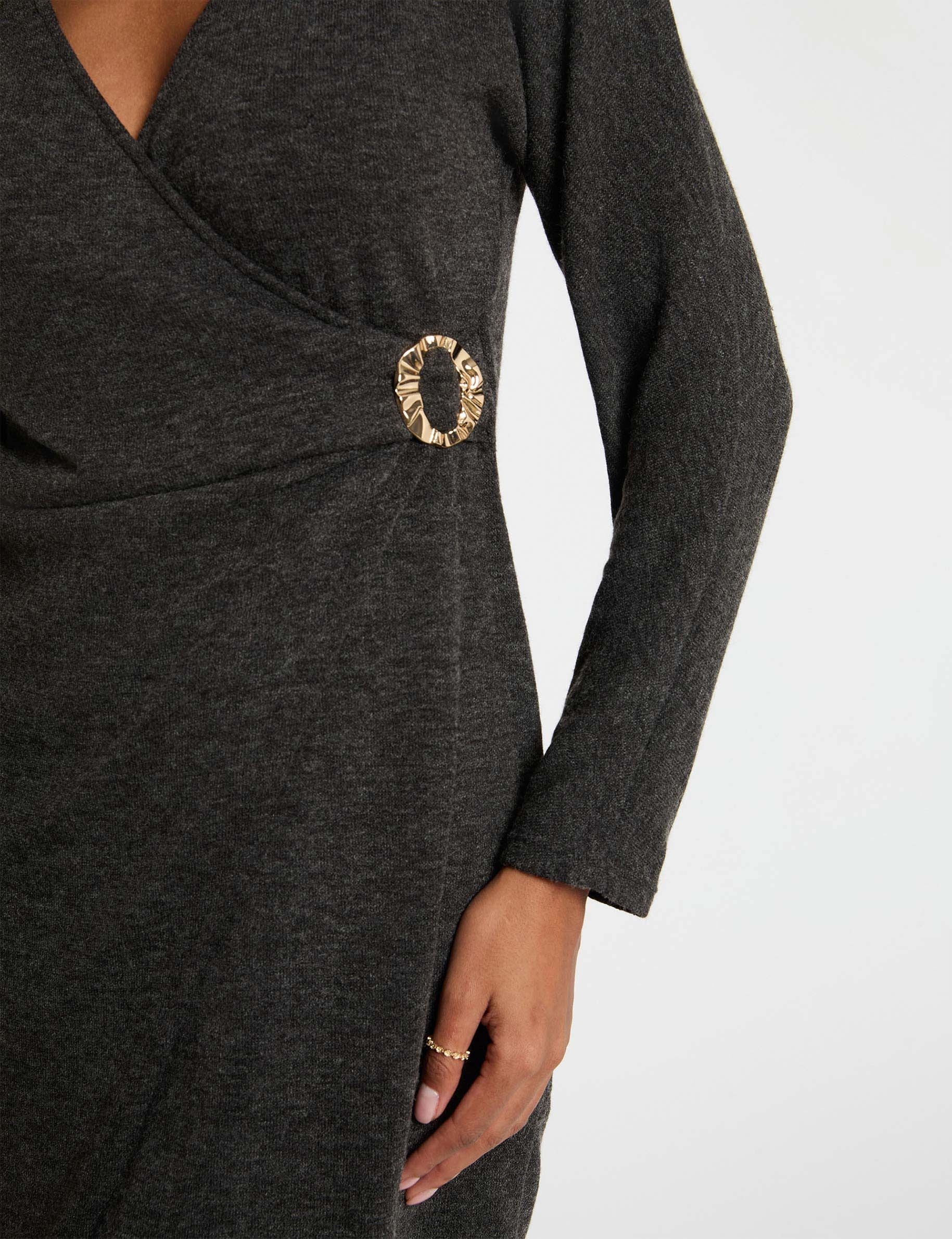Vestido corto cruzado gris moyen mujer