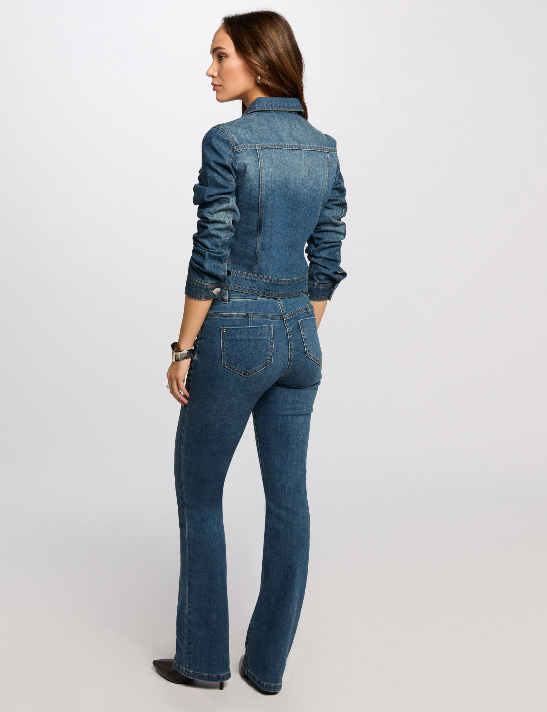 Chaqueta vaquero corta denim stone mujer