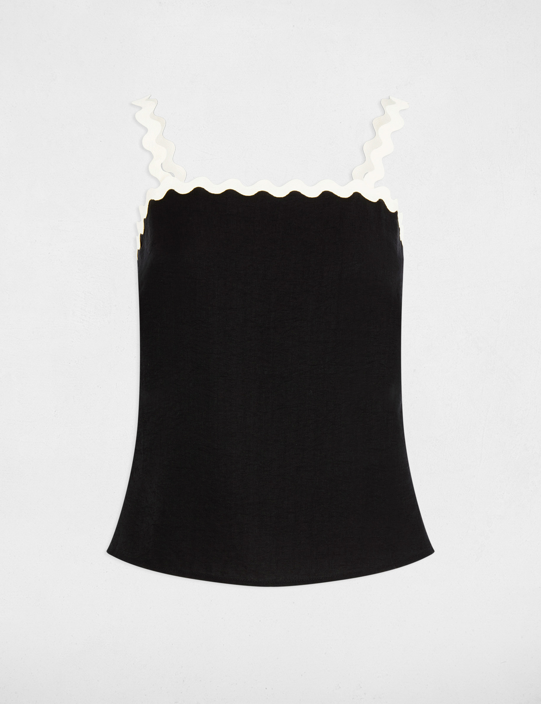 Top ajustado negro mujer