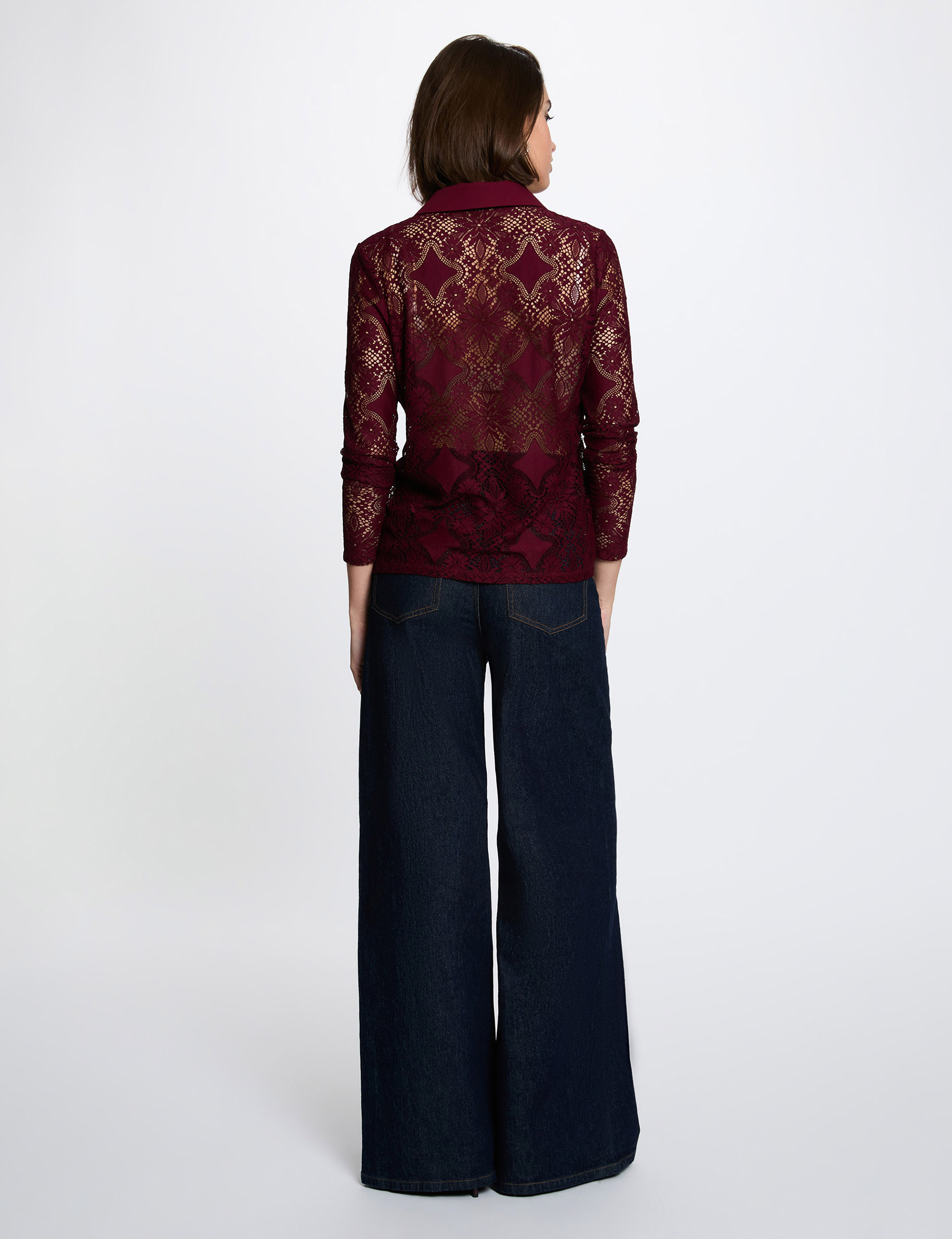 Camisa de encaje con cuello vuelto burdeos mujer