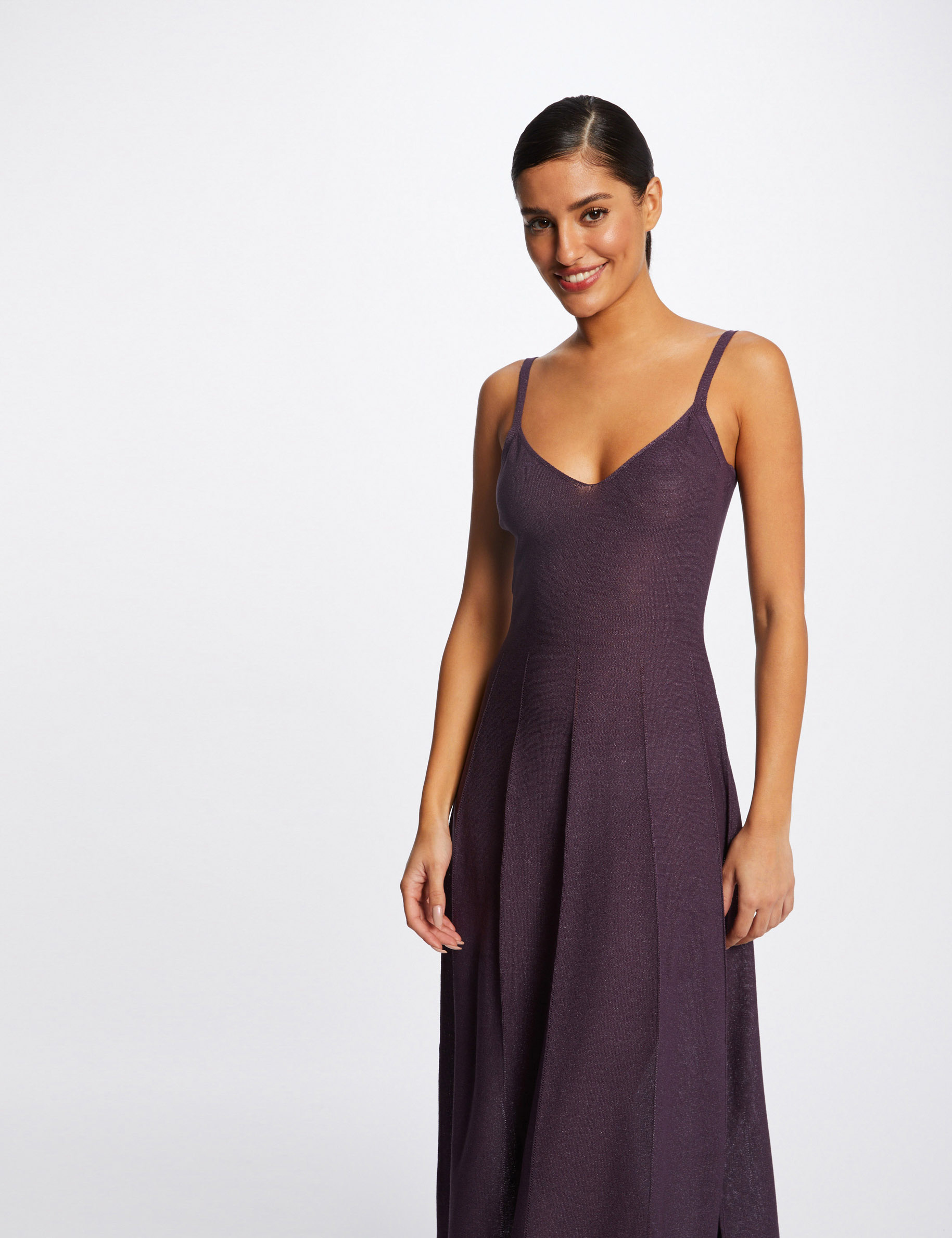 Vestido de punto midi acampanado ciruela mujer Vestido de punto midi acampanado ciruela mujer