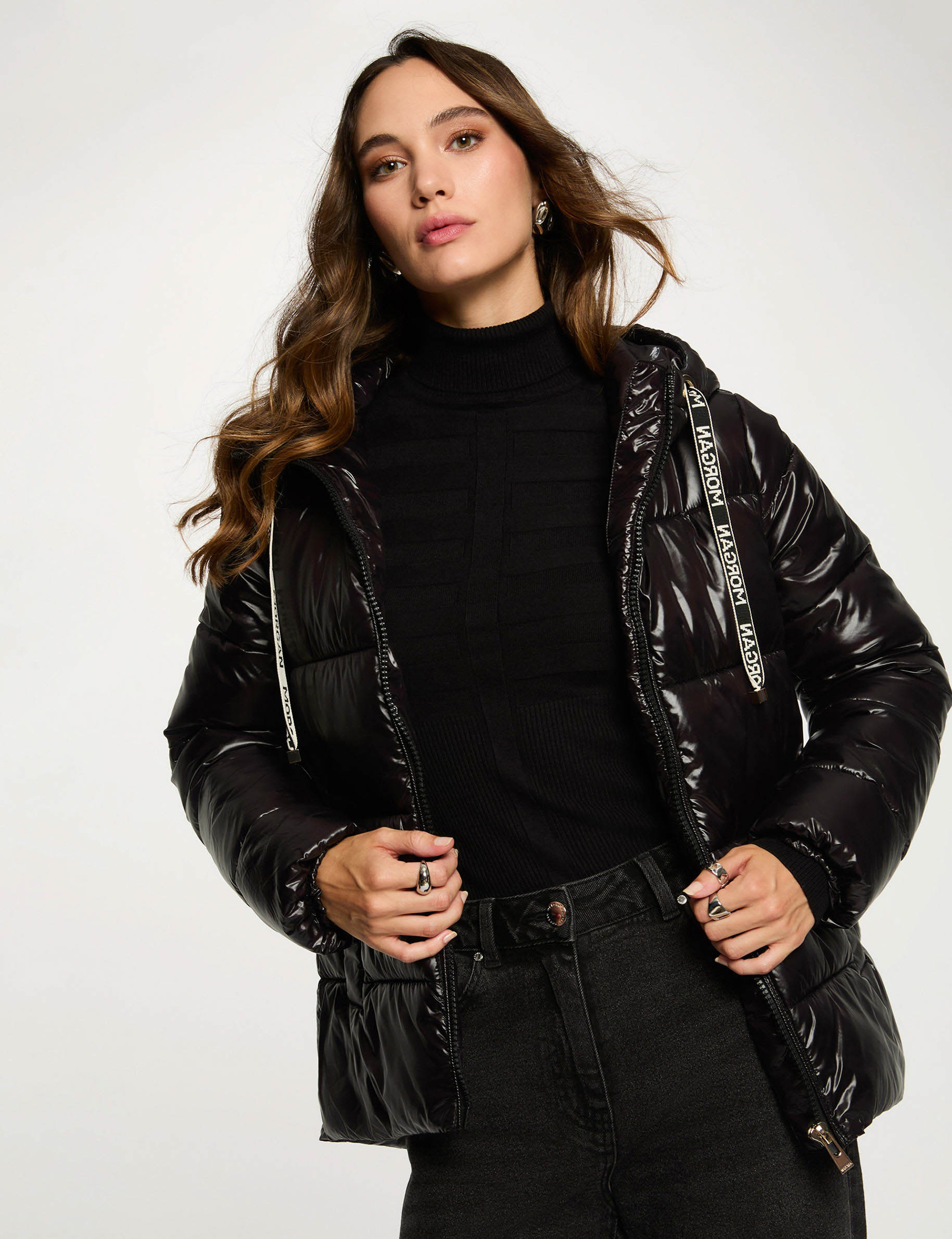 Abrigo largo brillante negro mujer Morgan