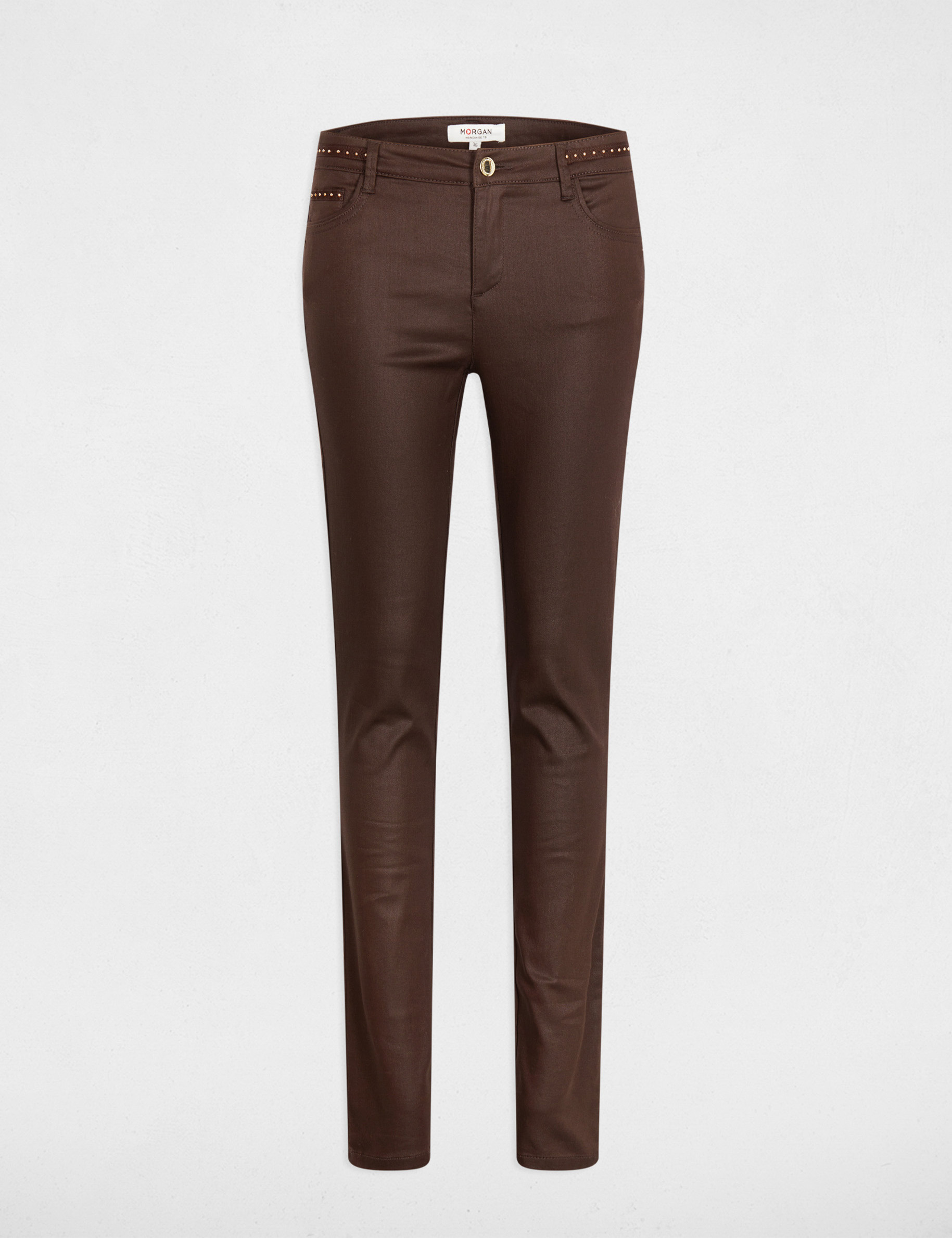 Pantal&oacute;n slim efecto mojado marr&oacute;n oscuro mujer