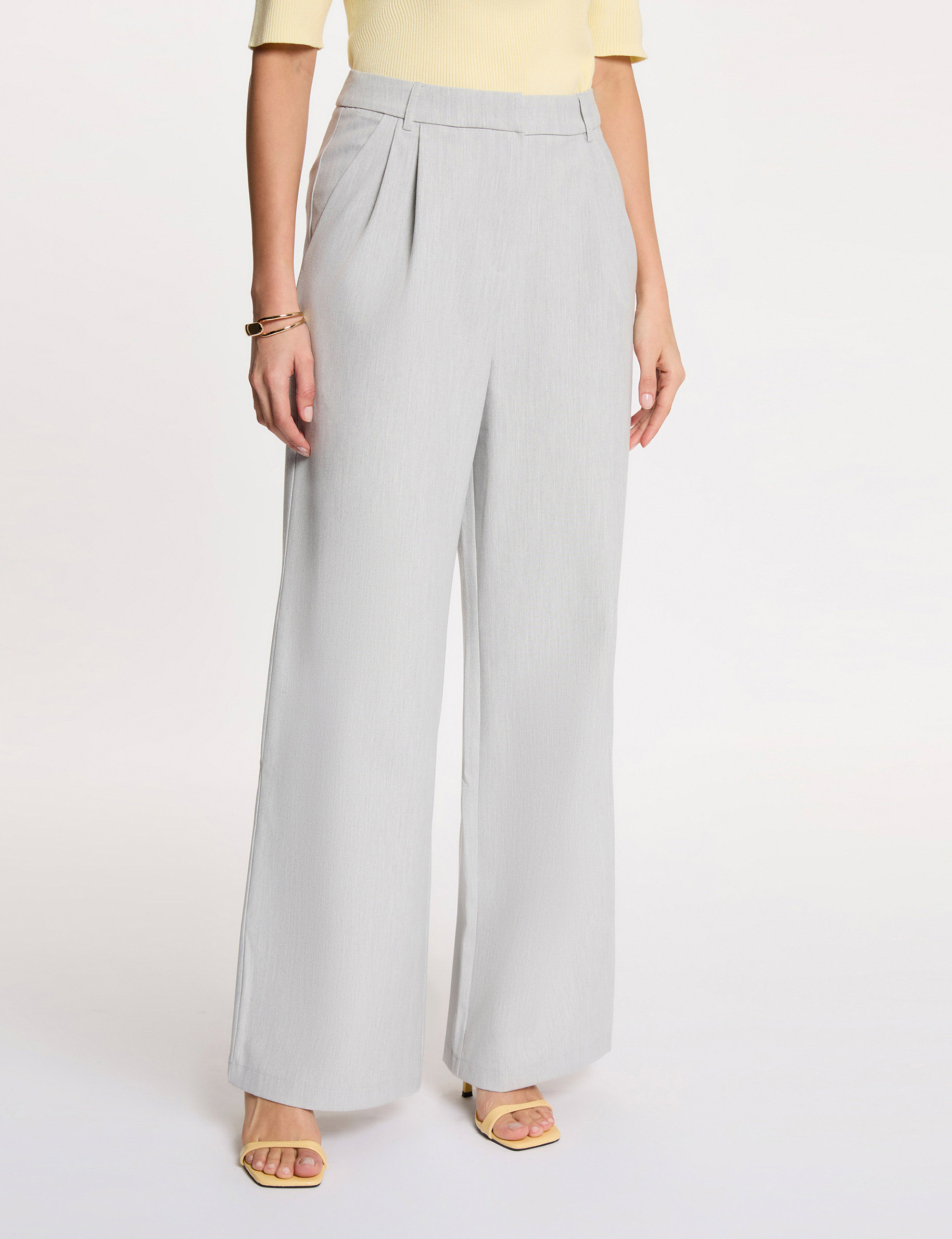 Pantal&oacute;n ancho de tiro alto gris claro mujer