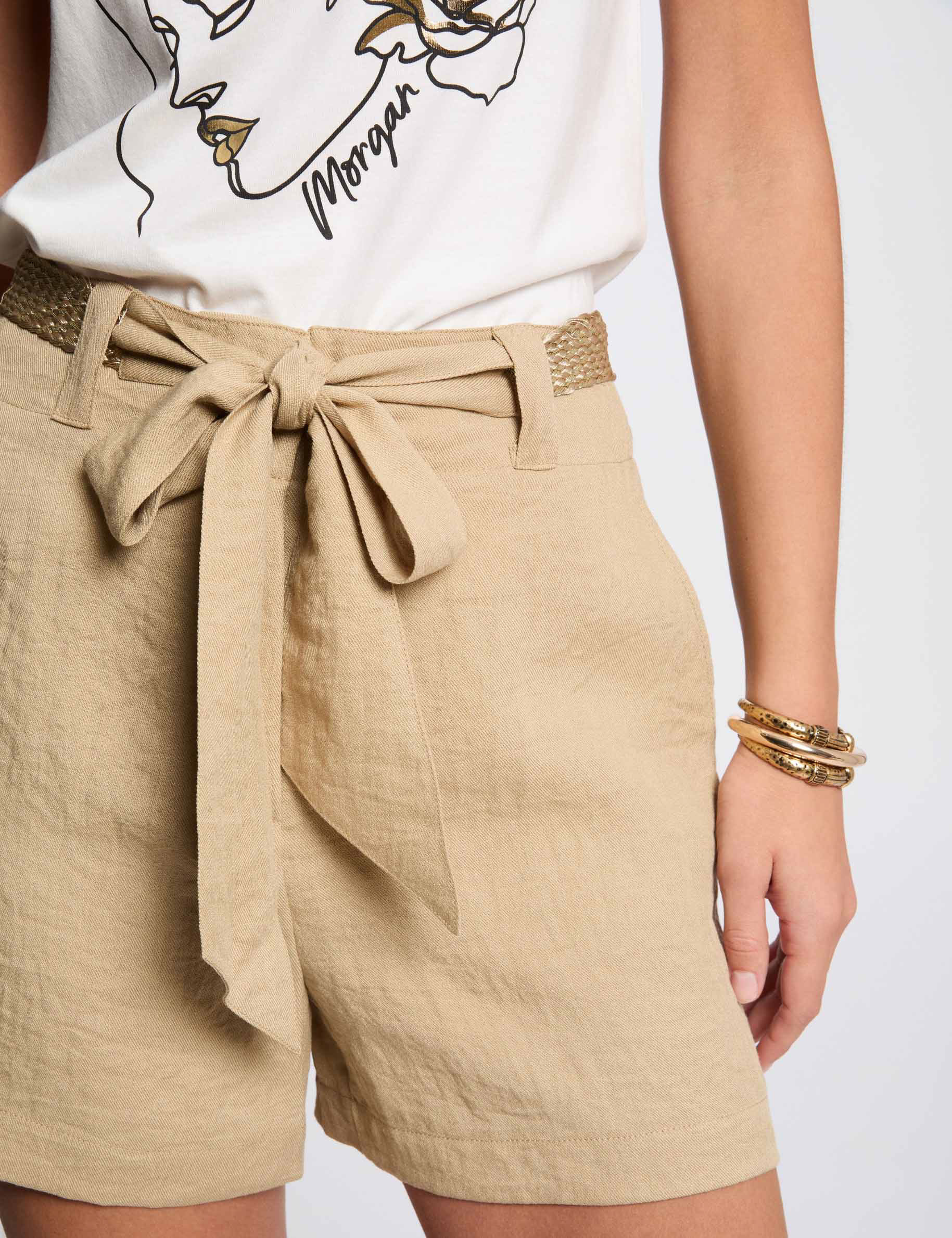 short holgado talle alto beige mujer Short holgado talle alto beige mujer