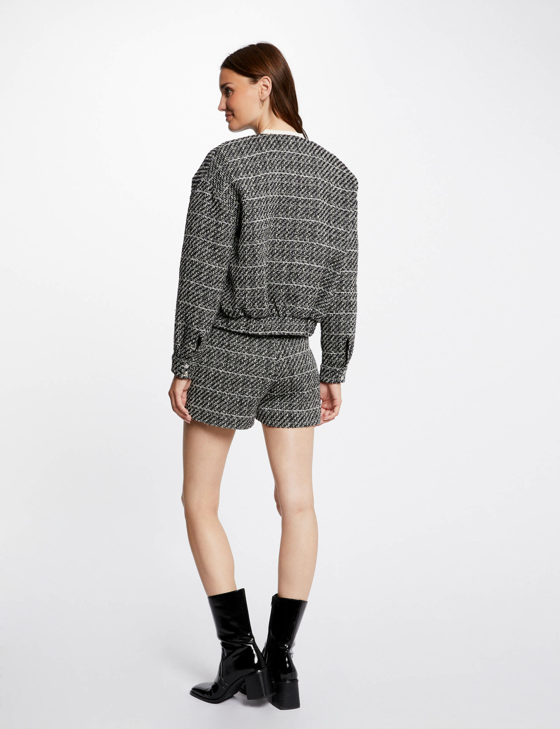 Chaqueta extragrande hilos metalizados negro mujer