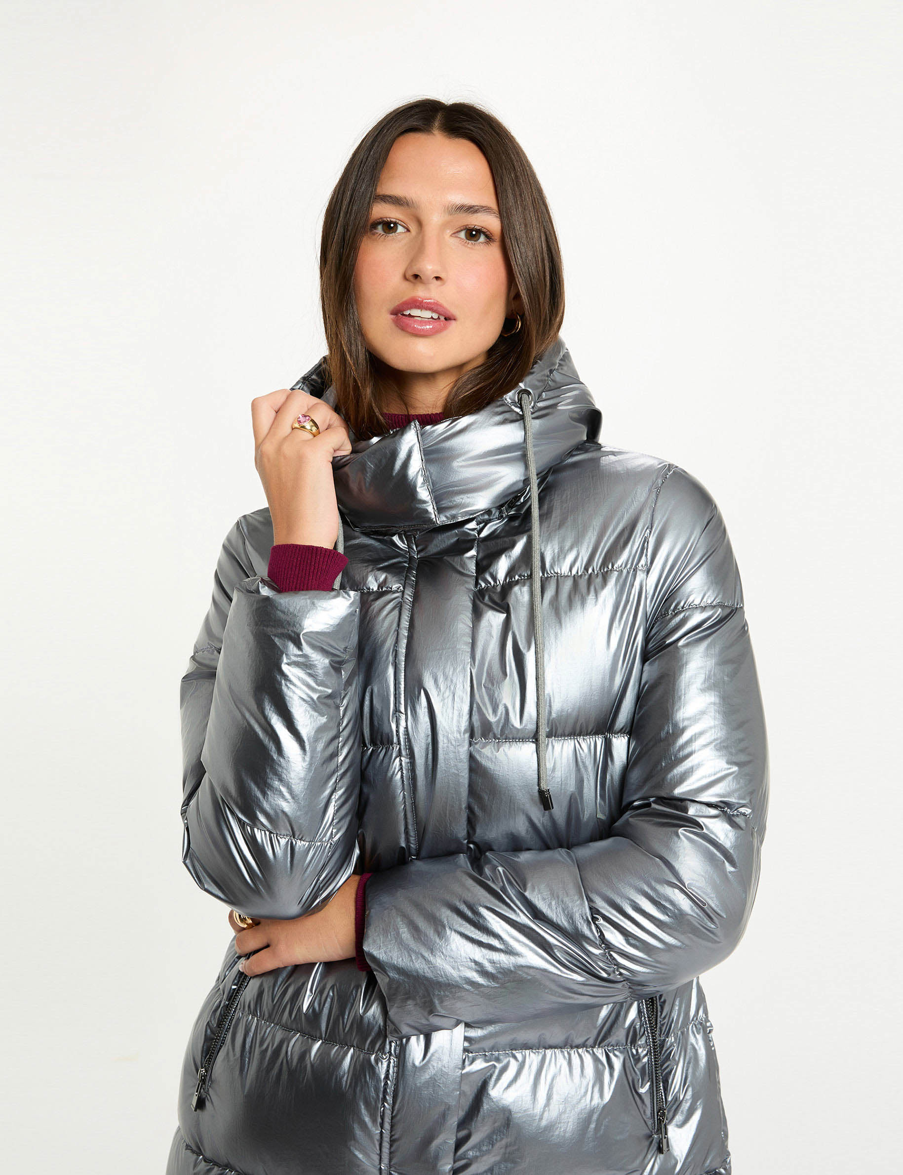 Abrigo acolchado largo brillante couleur argent mujer