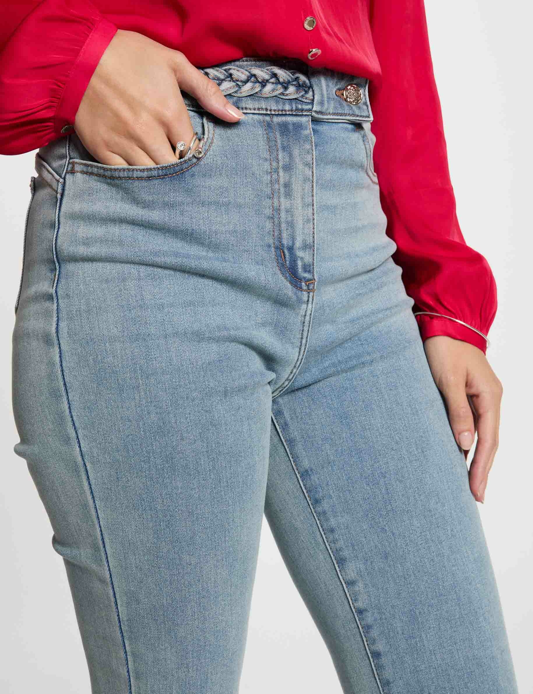 vaquero recto con detalles trenzados denim descolorido mujer Vaquero recto con detalles trenzados denim descolorido mujer