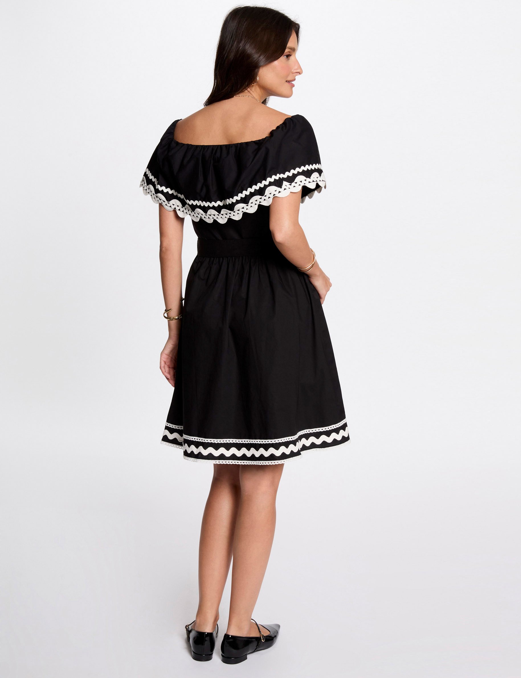 vestido corto evase negro mujer Vestido corto evasé negro mujer