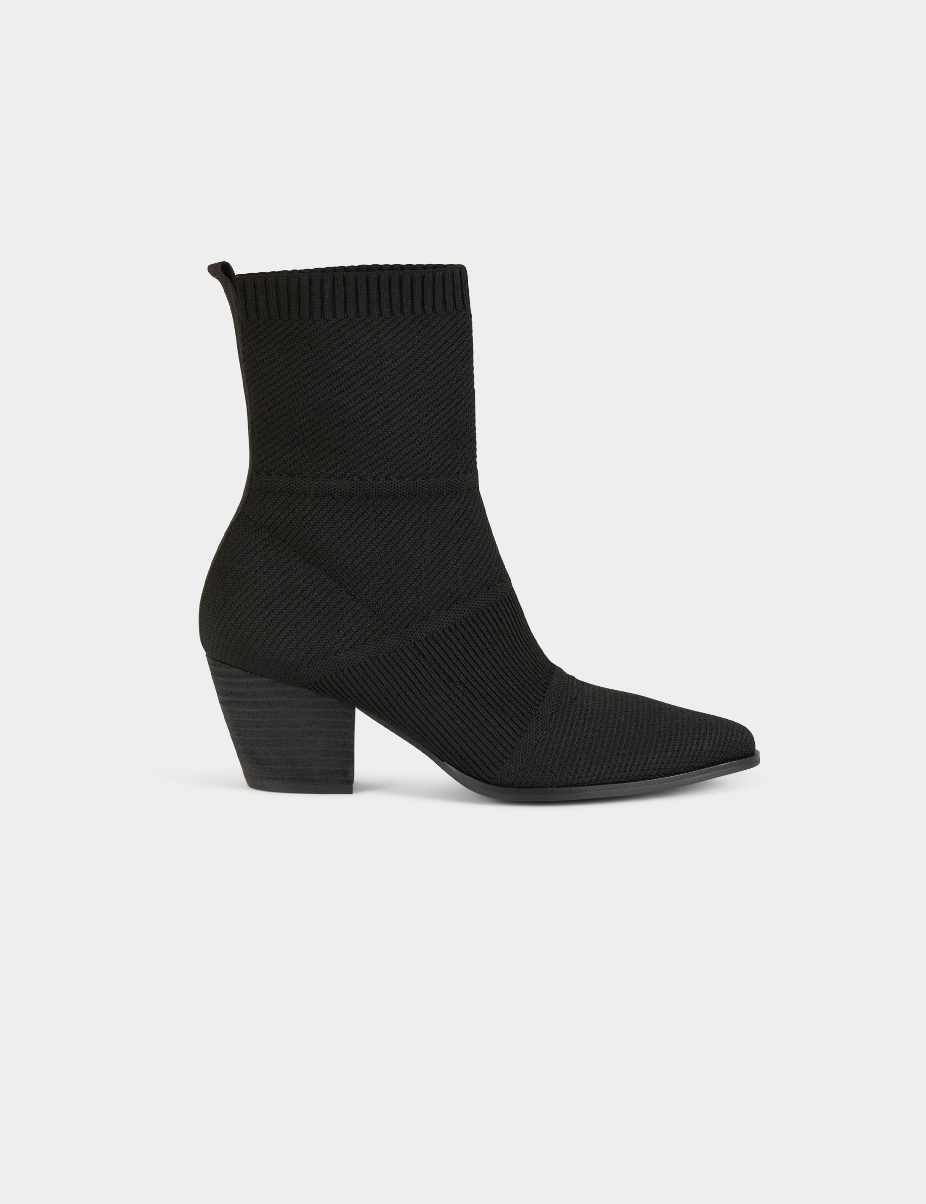 botines acanalados de tacones apilados negro mujer Botines acanalados de tacones apilados negro mujer