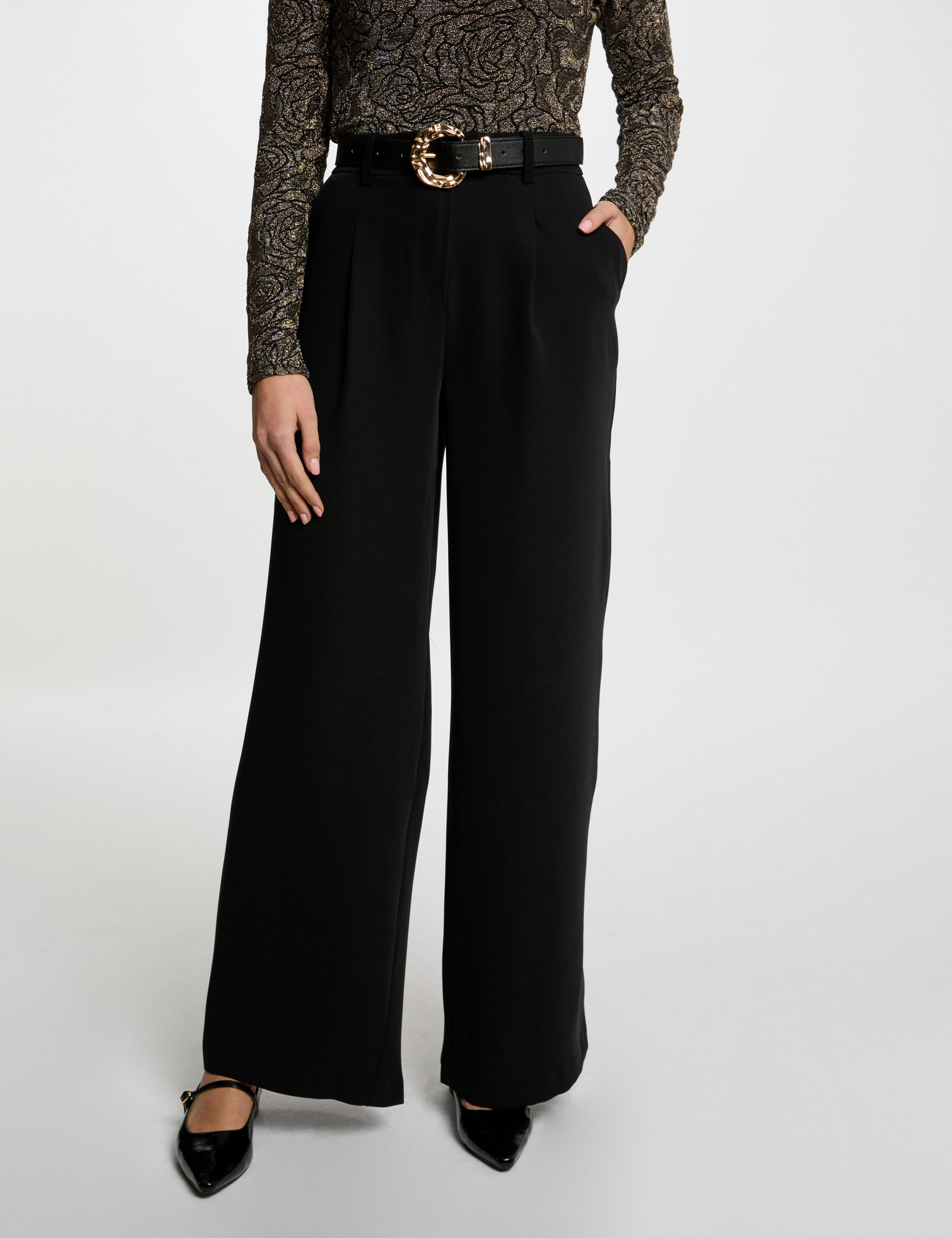 pantalon flare holgado negro mujer Pantalón flare holgado negro mujer