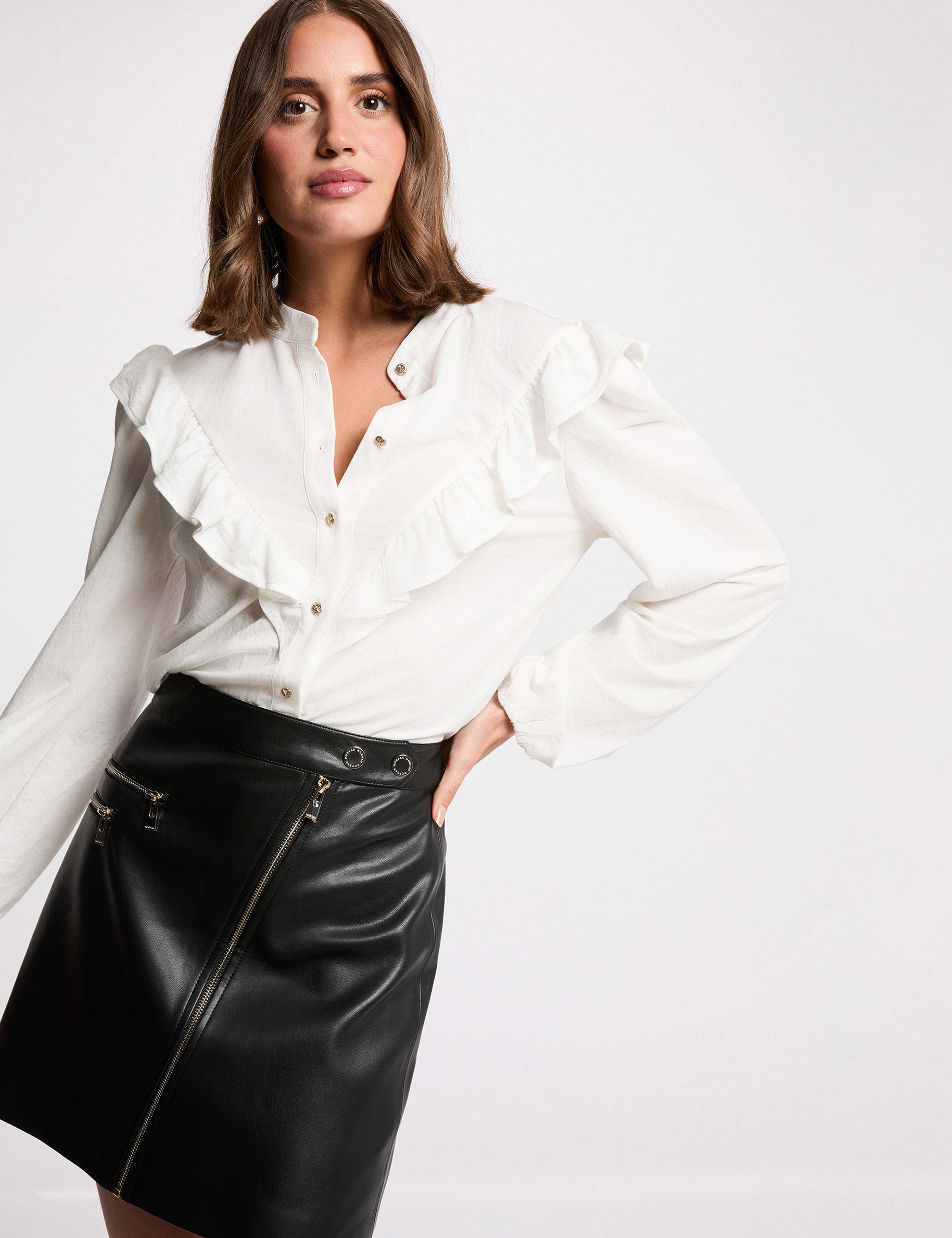 Falda corta ajustada negro mujer