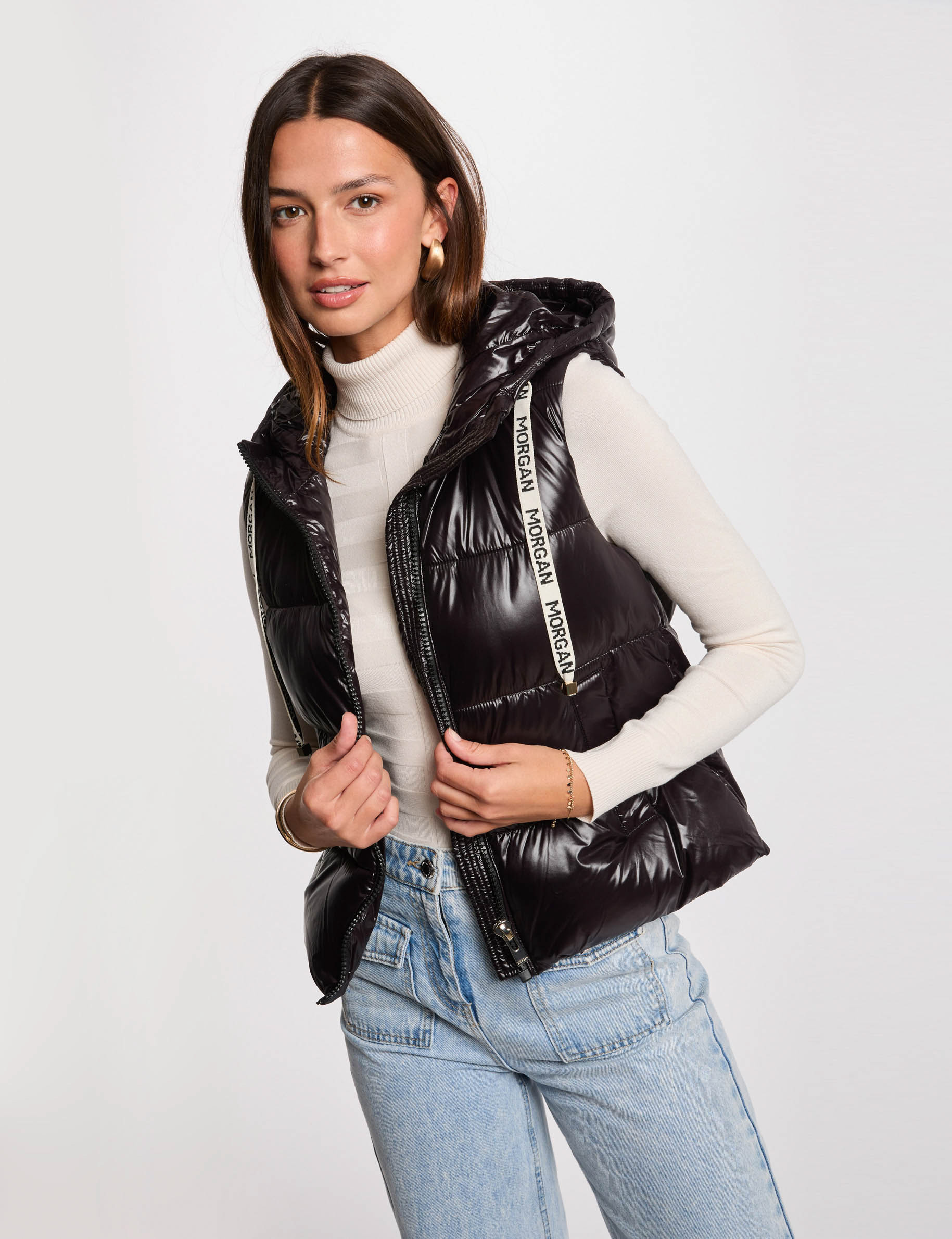 Chaqueta acolchada efecto vinilo negro mujer