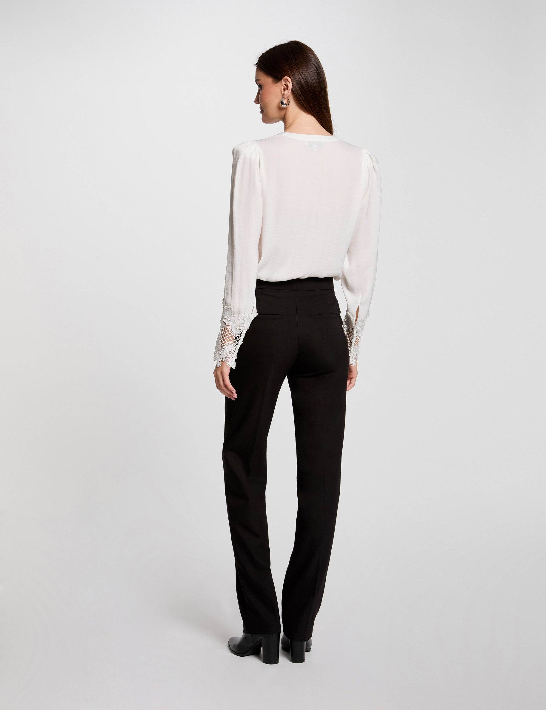 camisa manga larga satinada marfil mujer Camisa manga larga satinada marfil mujer