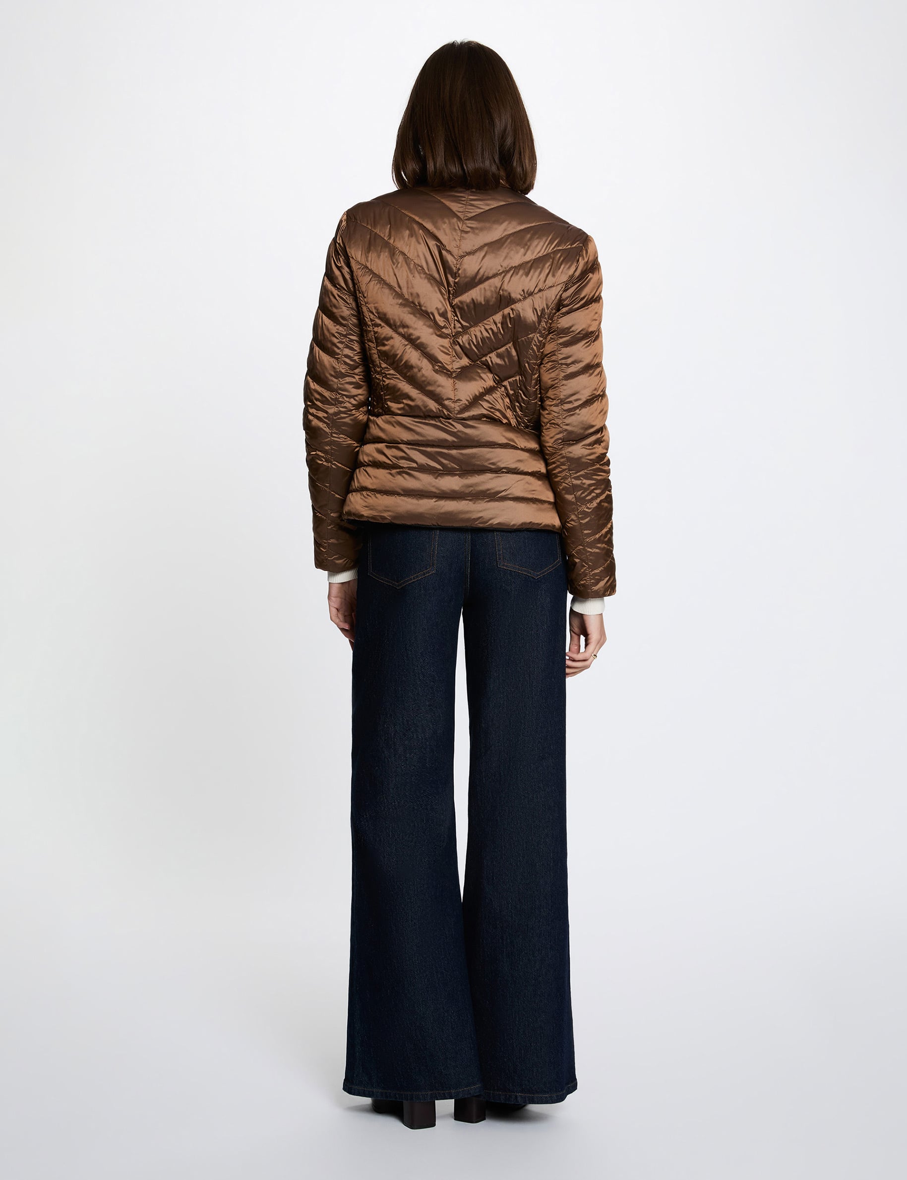 Plum&iacute;fero reversible satinado color bronce mujer