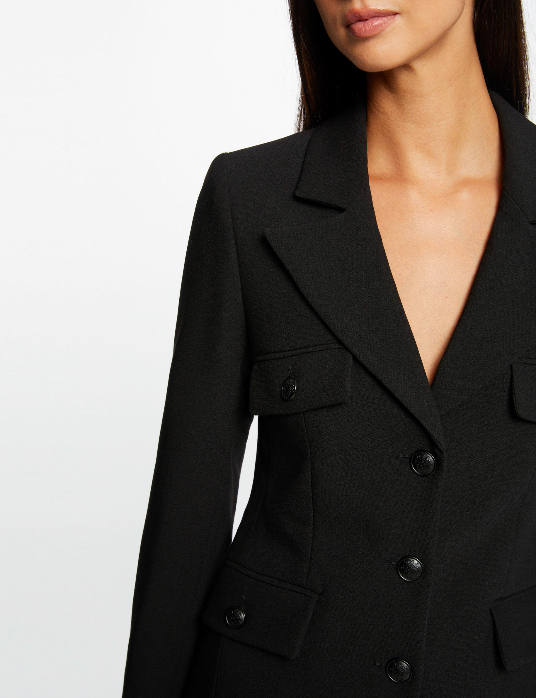 chaqueta city entallada con bolsillos negro mujer Chaqueta city entallada con bolsillos negro mujer