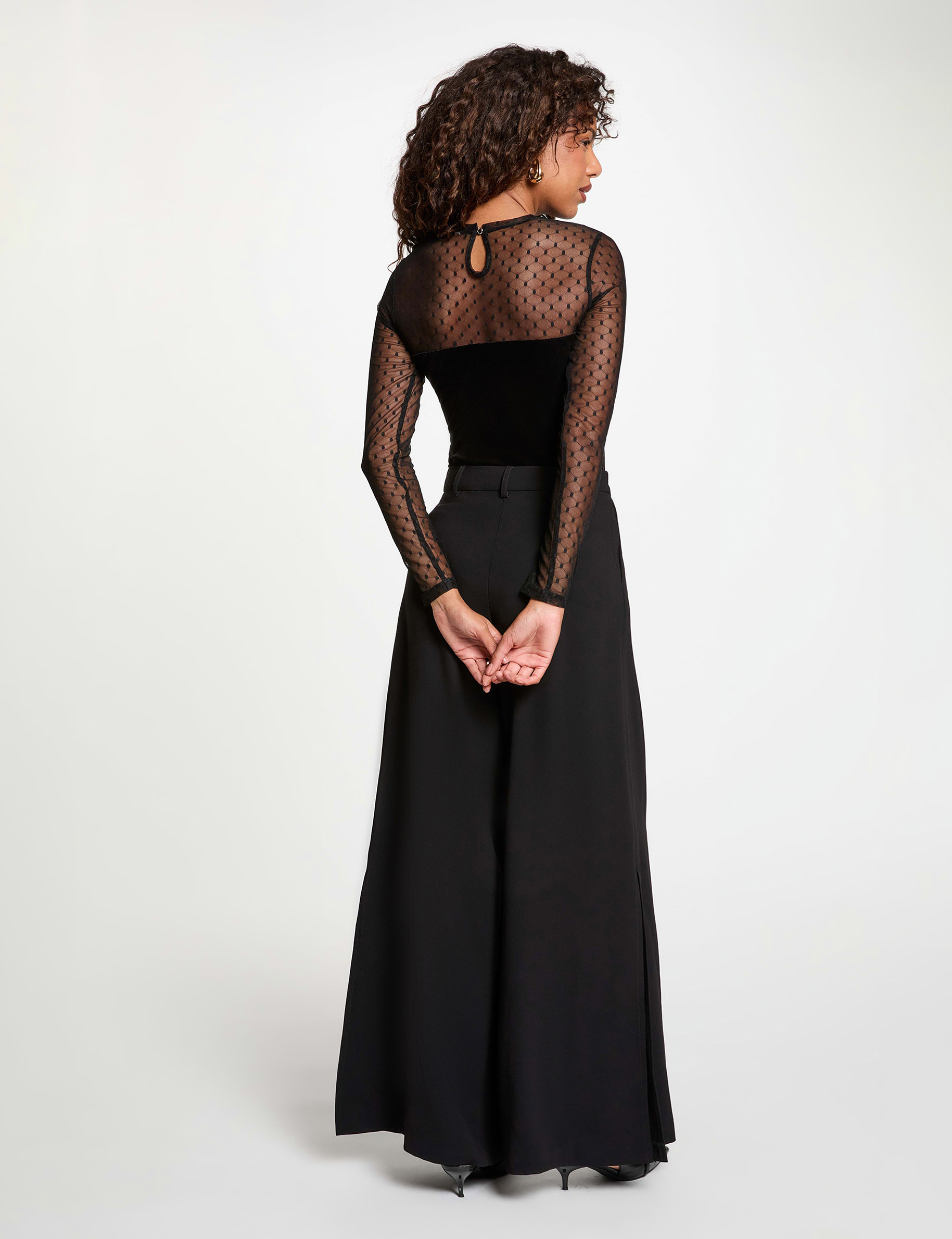 Camiseta de terciopelo con transparencia negro mujer