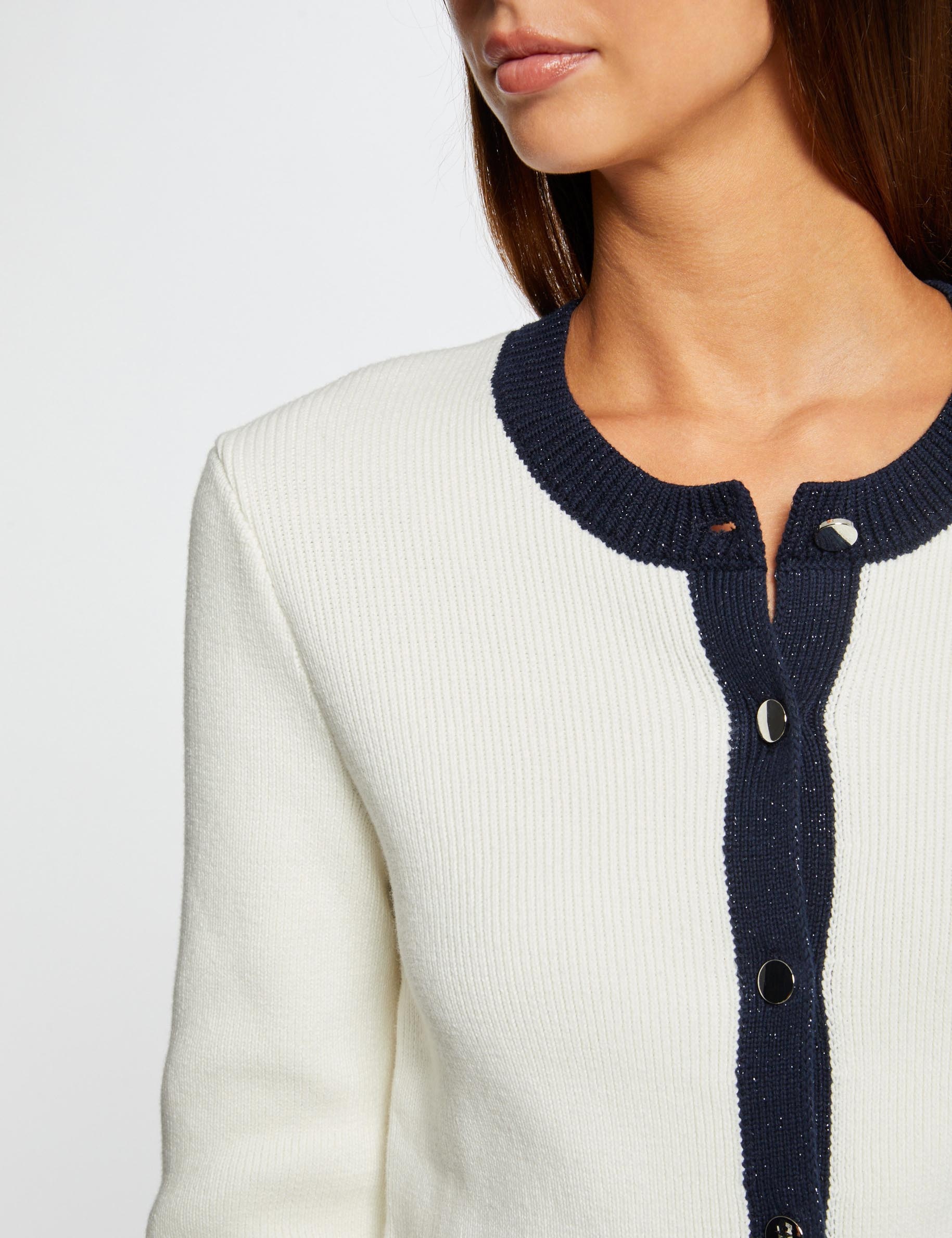 cardigan manga larga con cuello redondo marfil mujer Cárdigan manga larga con cuello redondo marfil mujer