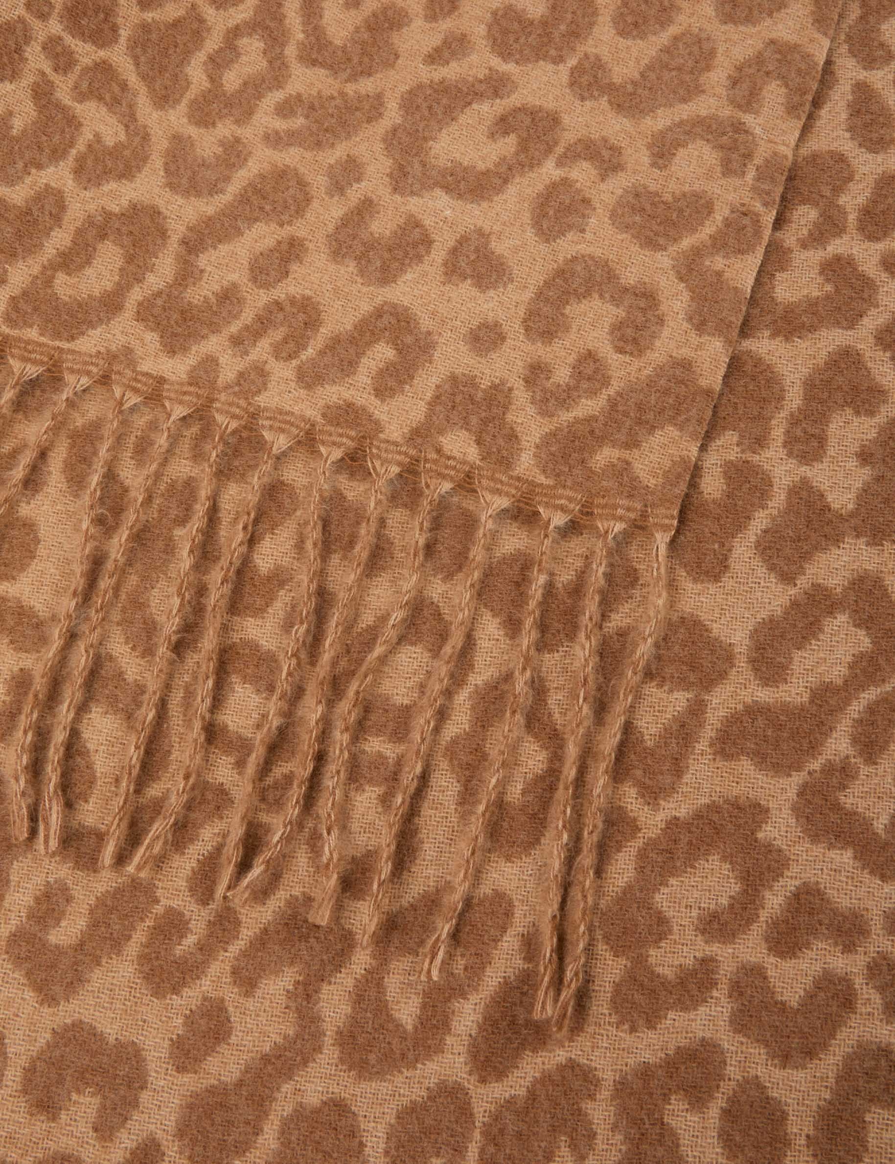 Bufanda con estampado animal beige mujer