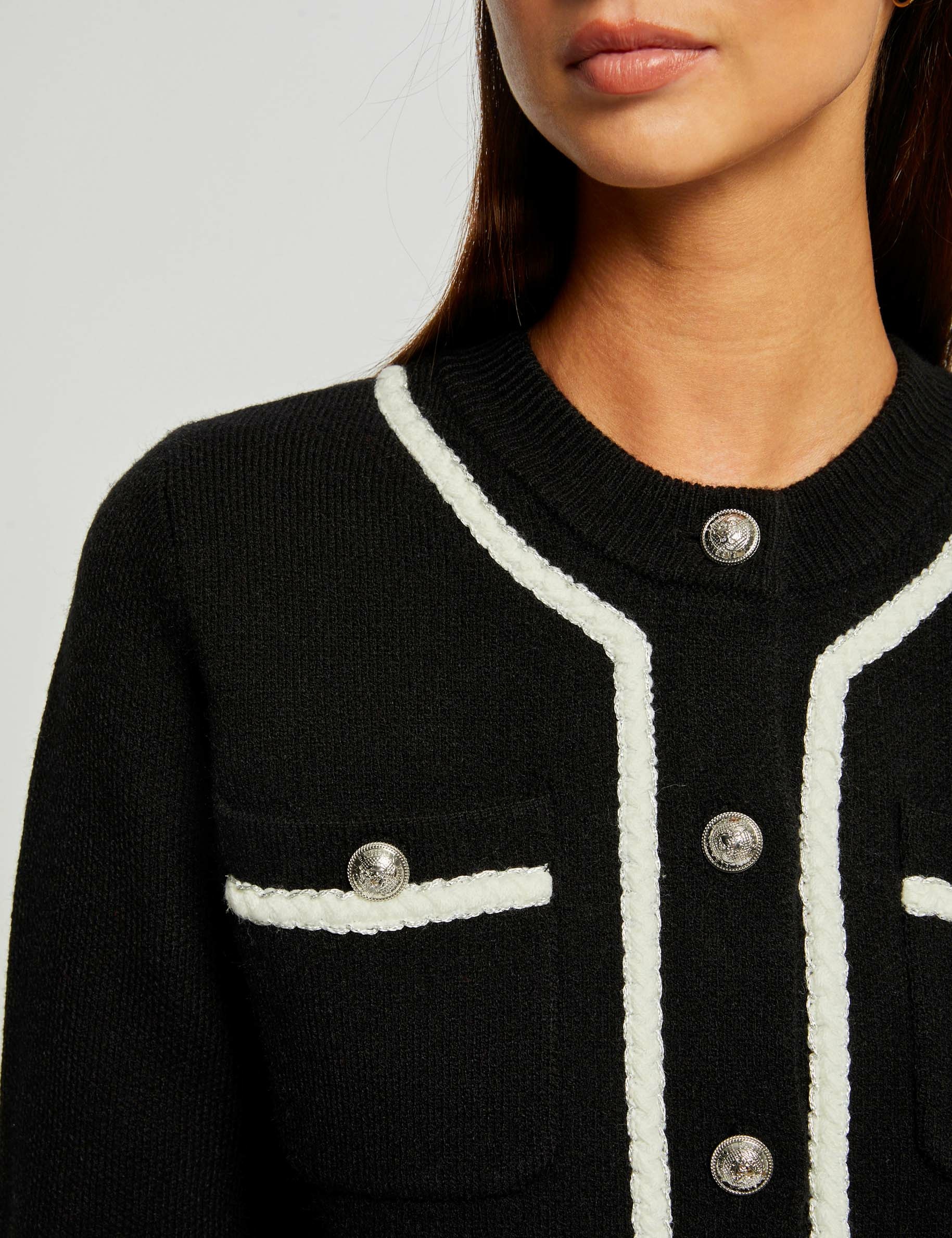 cardigan manga larga abotonado negro mujer Cárdigan manga larga abotonado negro mujer