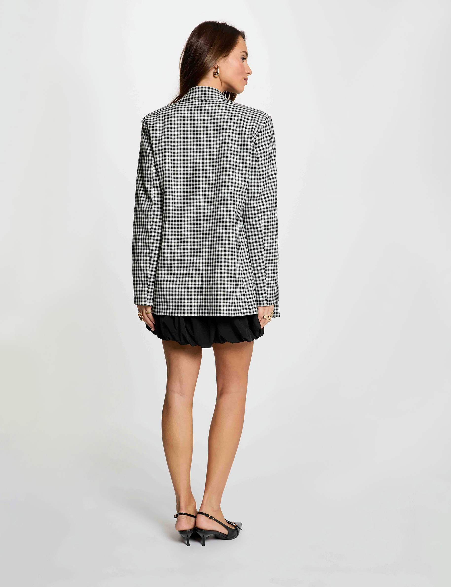 Chaqueta oversize con cuello sastre negro mujer