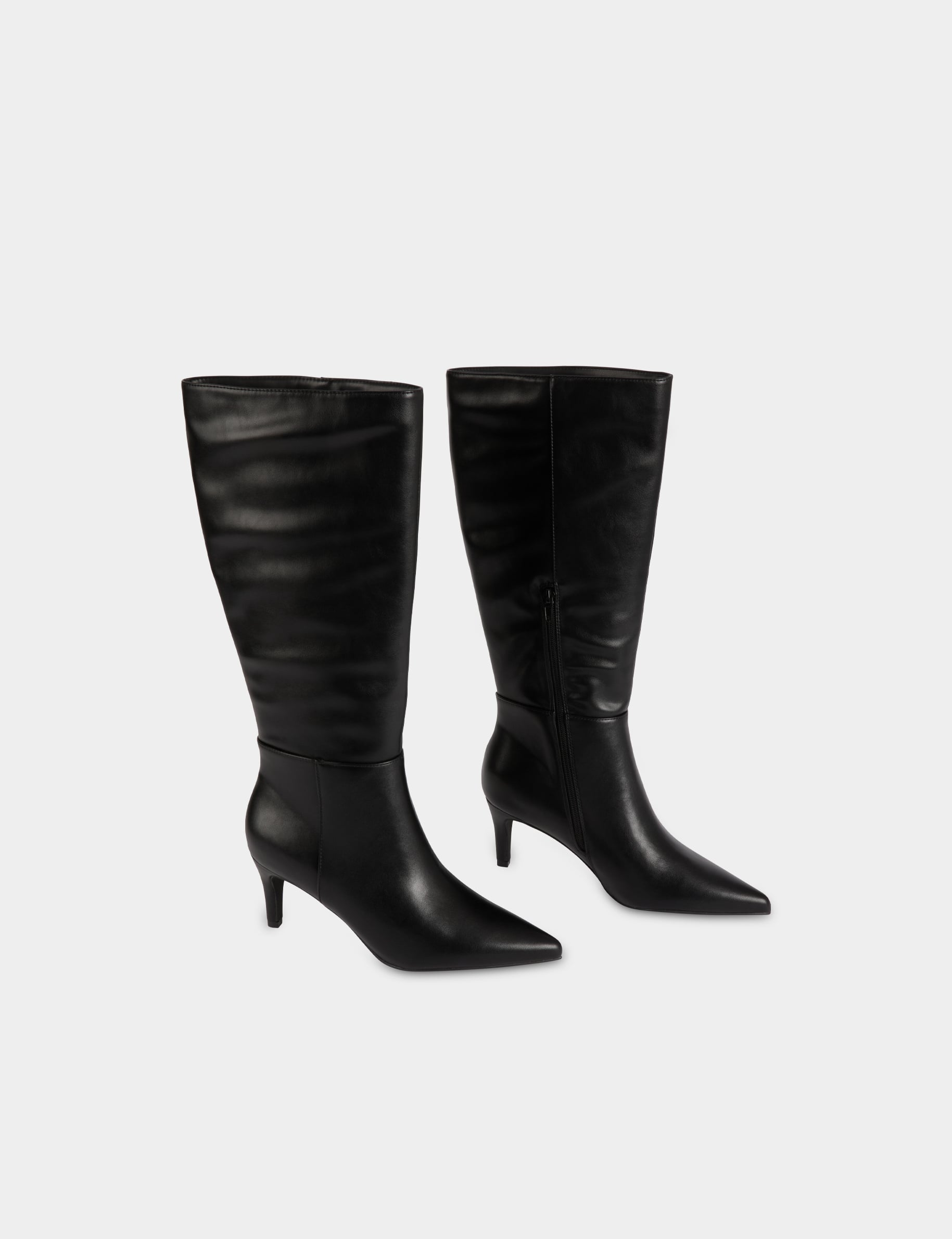 Bota de tac&oacute;n de piel sint&eacute;tica negro mujer