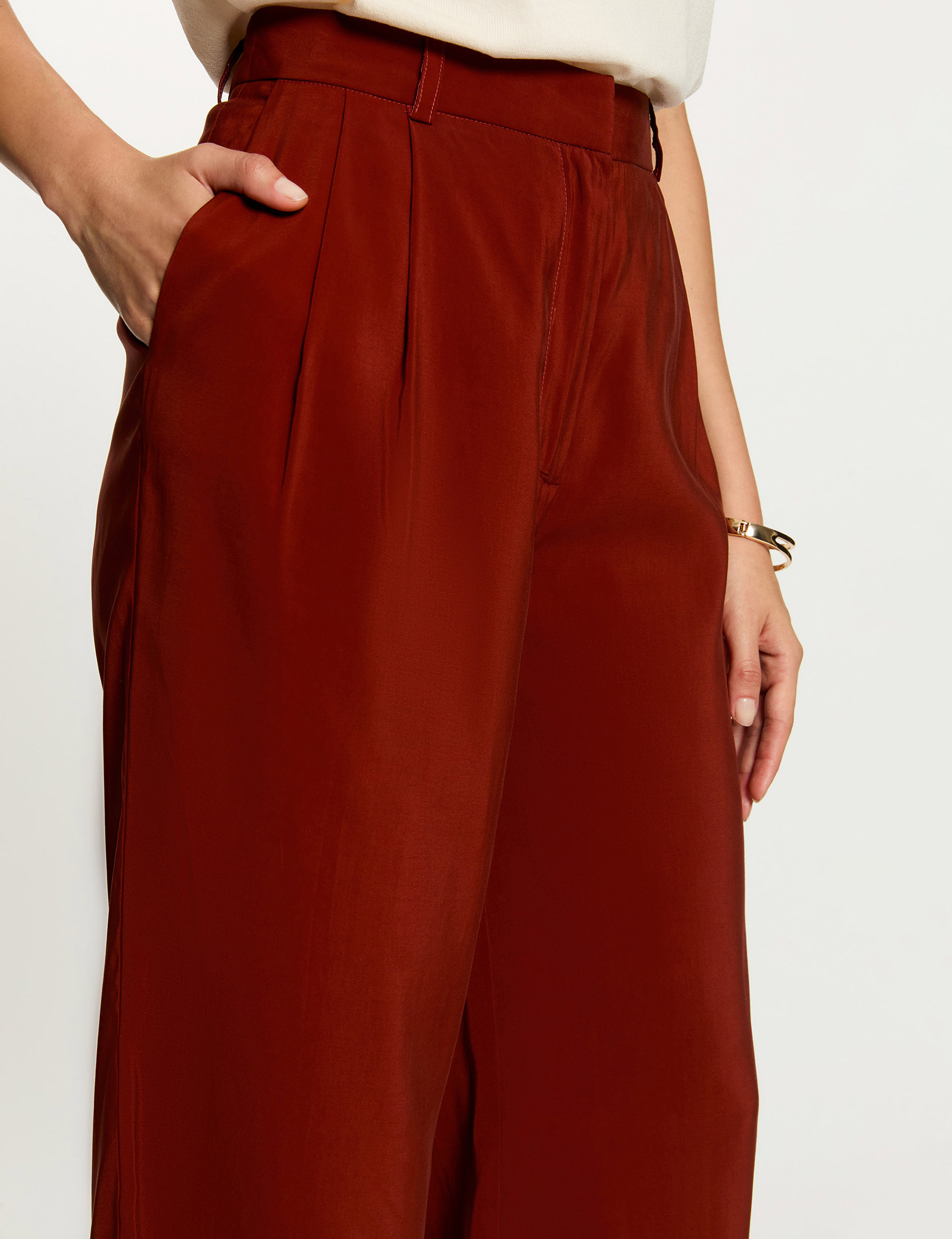 Pantal&oacute;n ancho fluido marr&oacute;n co&ntilde;ac mujer