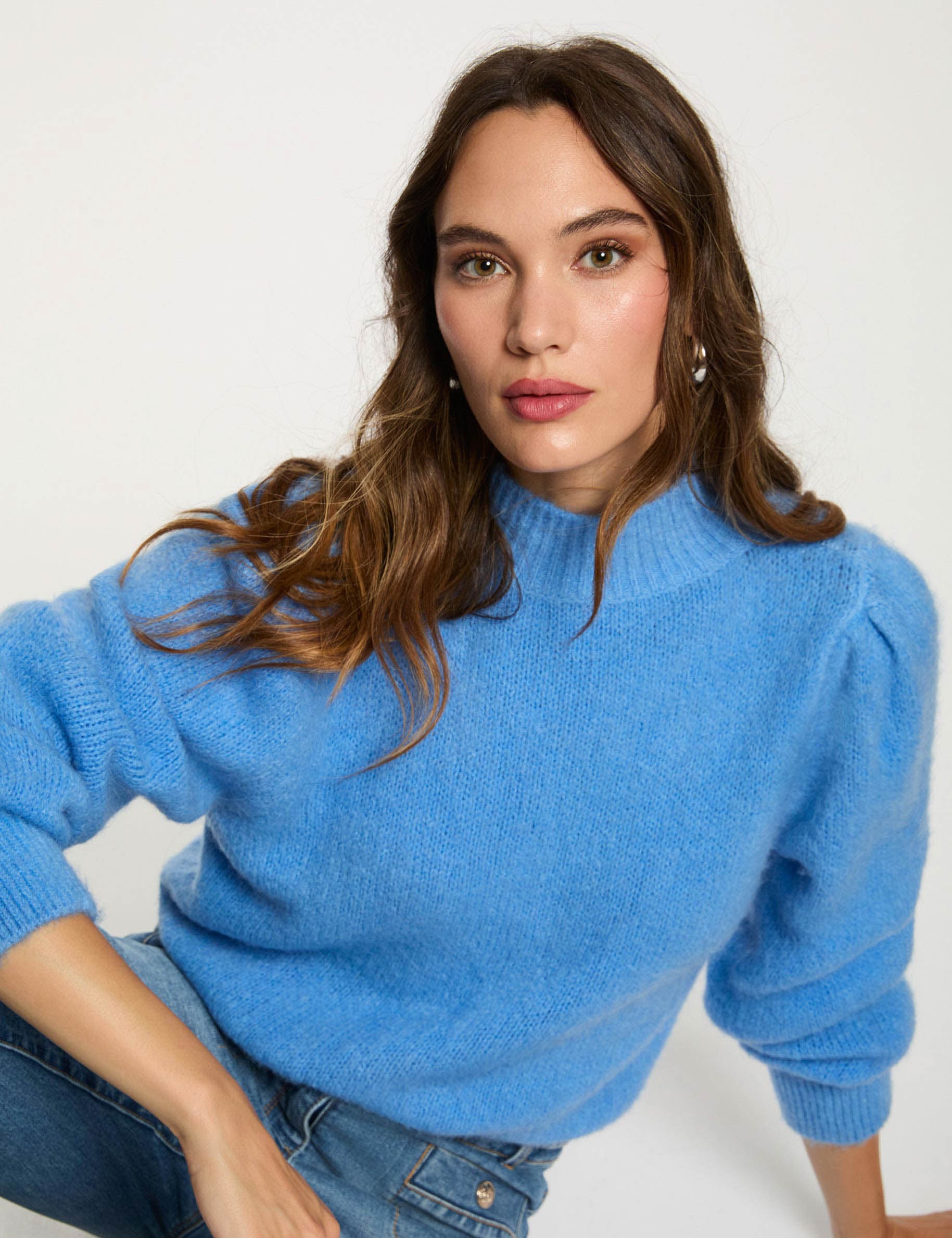 Jersey con cuello alto azul mujer