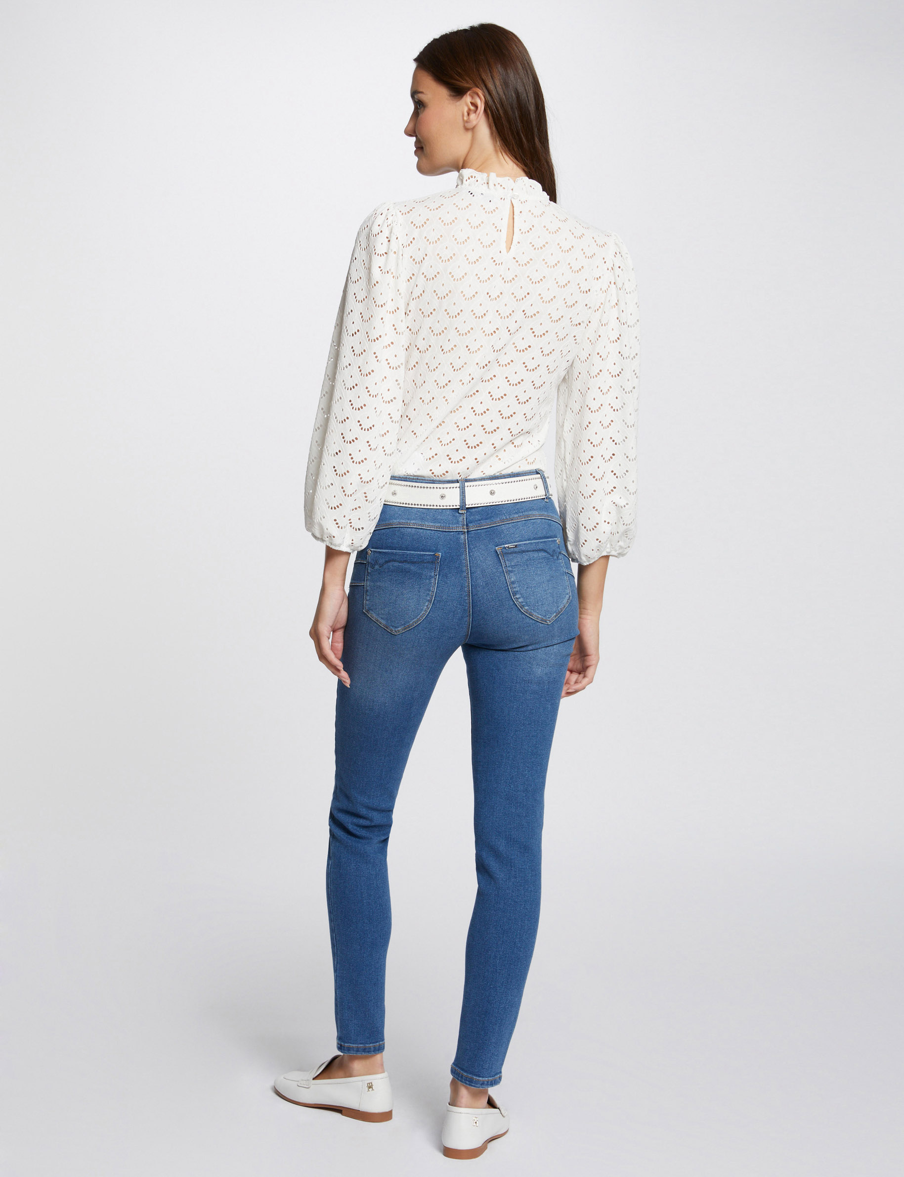 vaquero slim talle estandar denim stone mujer Vaquero slim talle estándar denim stone mujer