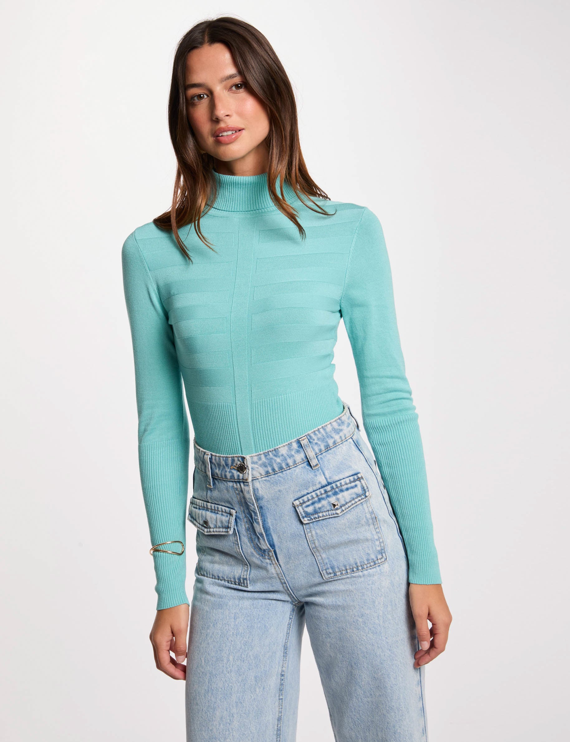 Jersey de cuello alto ajustado verde mujer