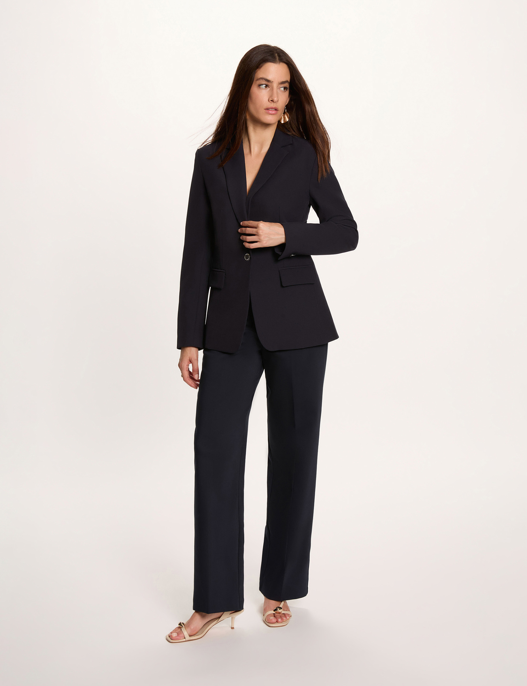 Pantal&oacute;n recto de tiro alto azul marino mujer