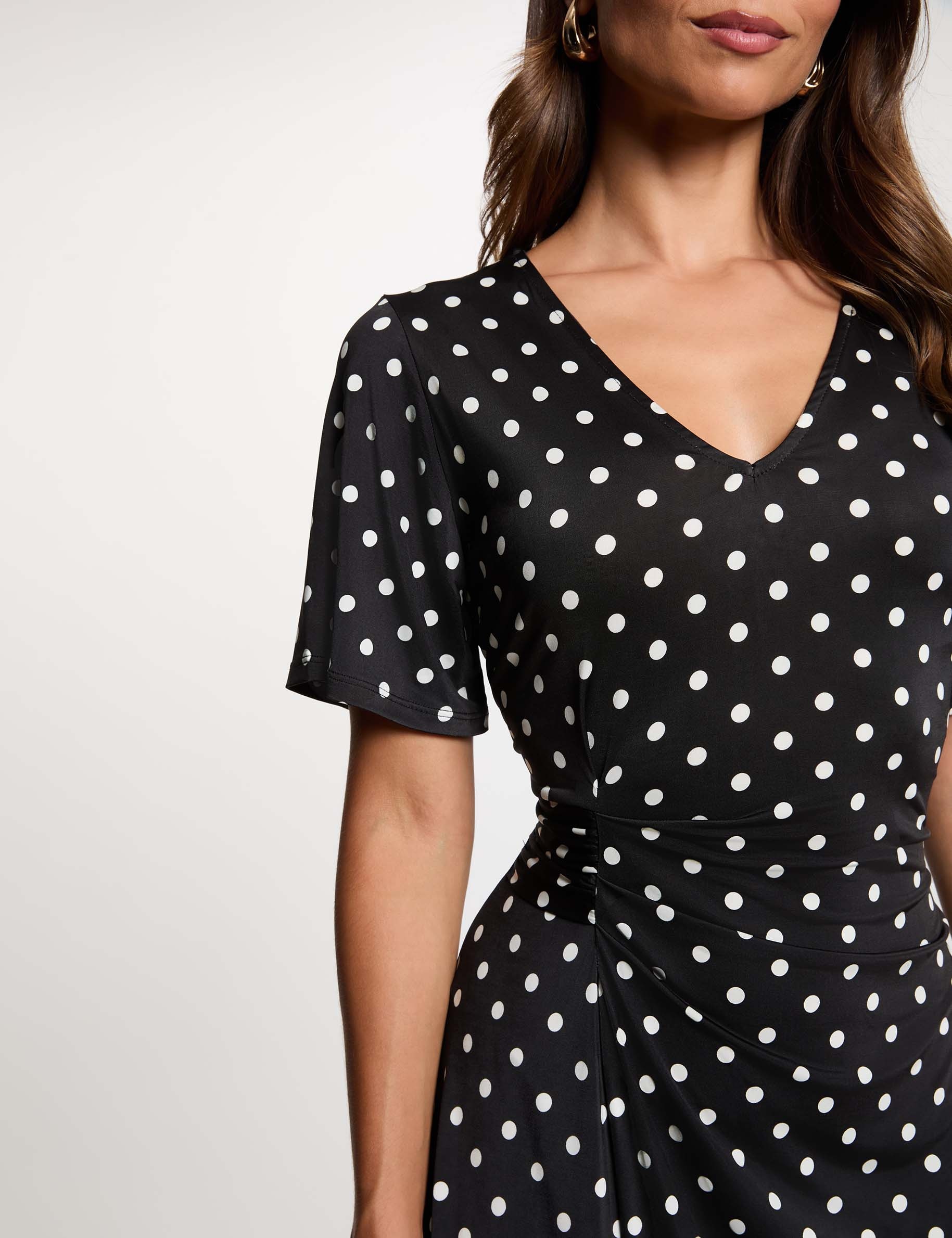 Vestido asim&eacute;trico de lunares multicolor mujer