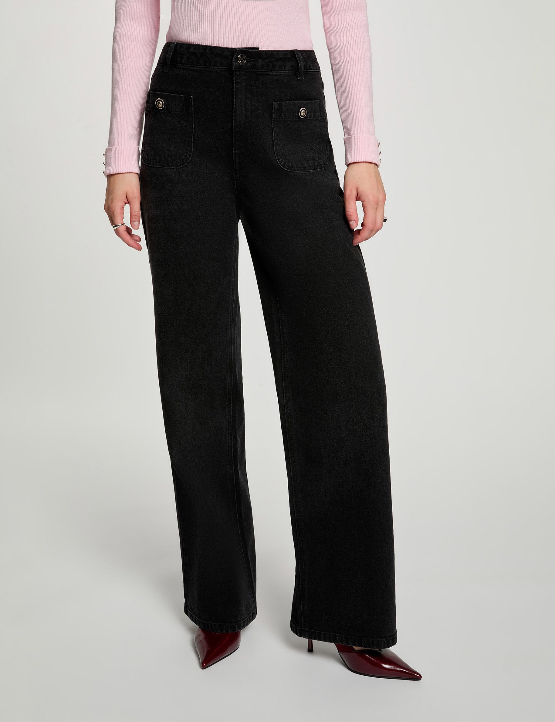 Jean ancho de tiro alto denim negro mujer