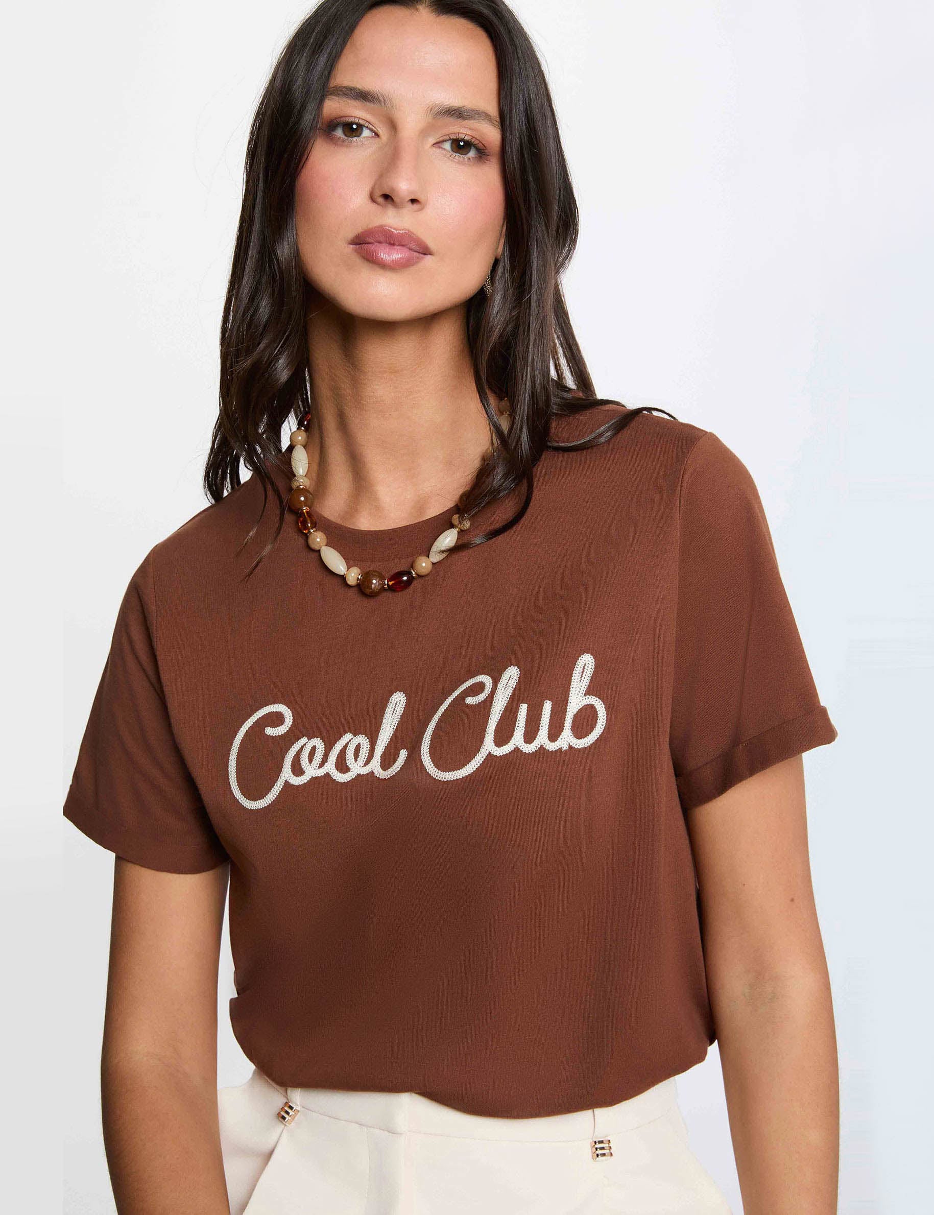 Camiseta cuello redondo manga corta marr&oacute;n co&ntilde;ac mujer