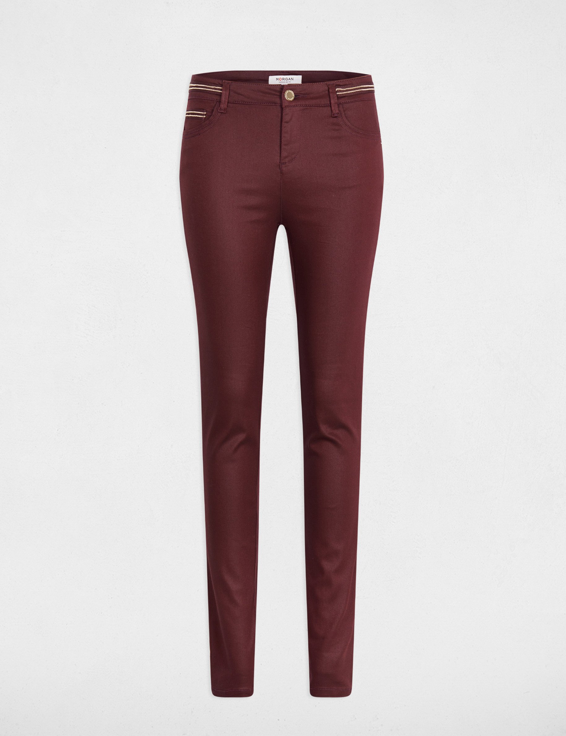 Pantalón slim efecto mojado ciruela mujer