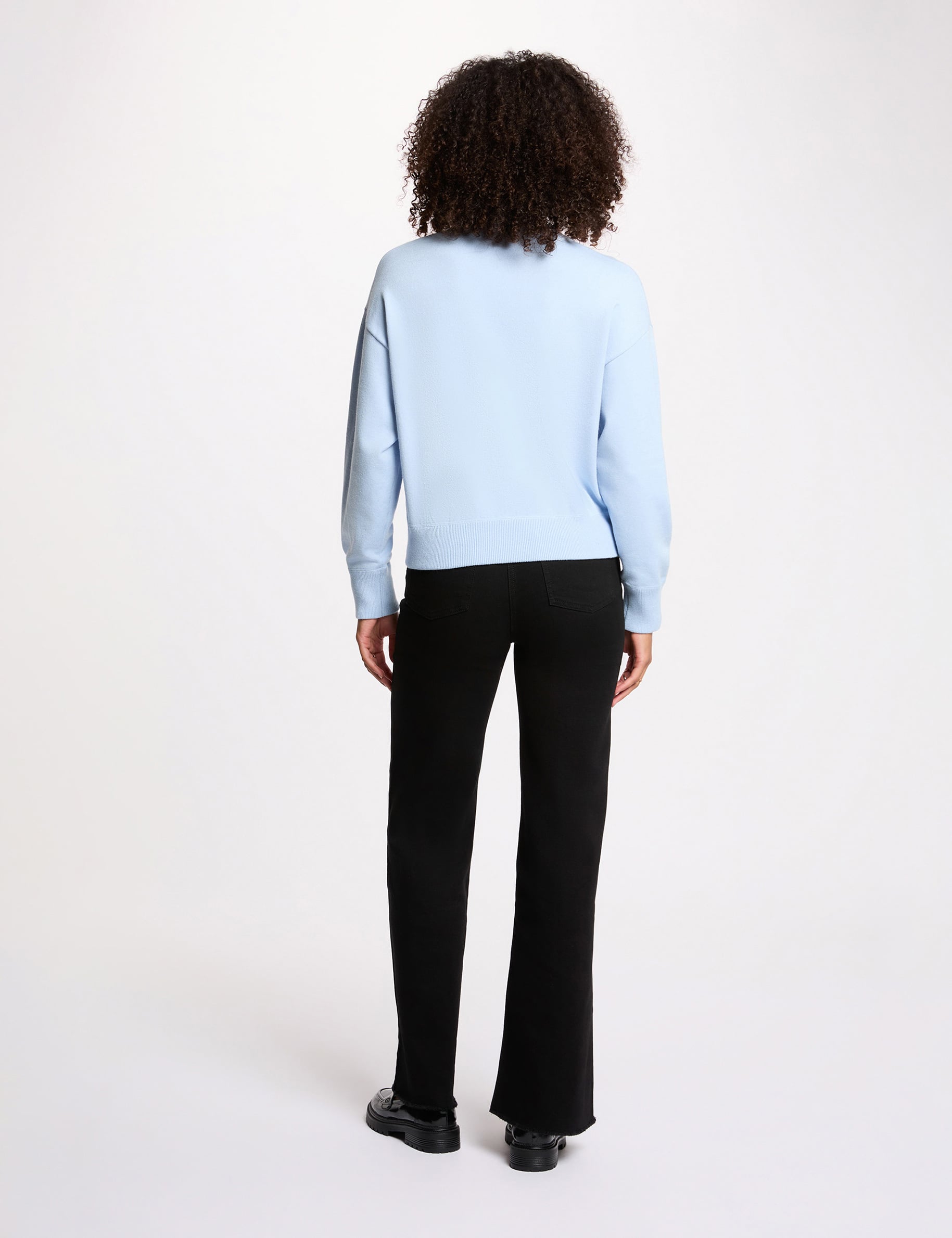 Jersey grueso con cuello redondo azul cielo mujer