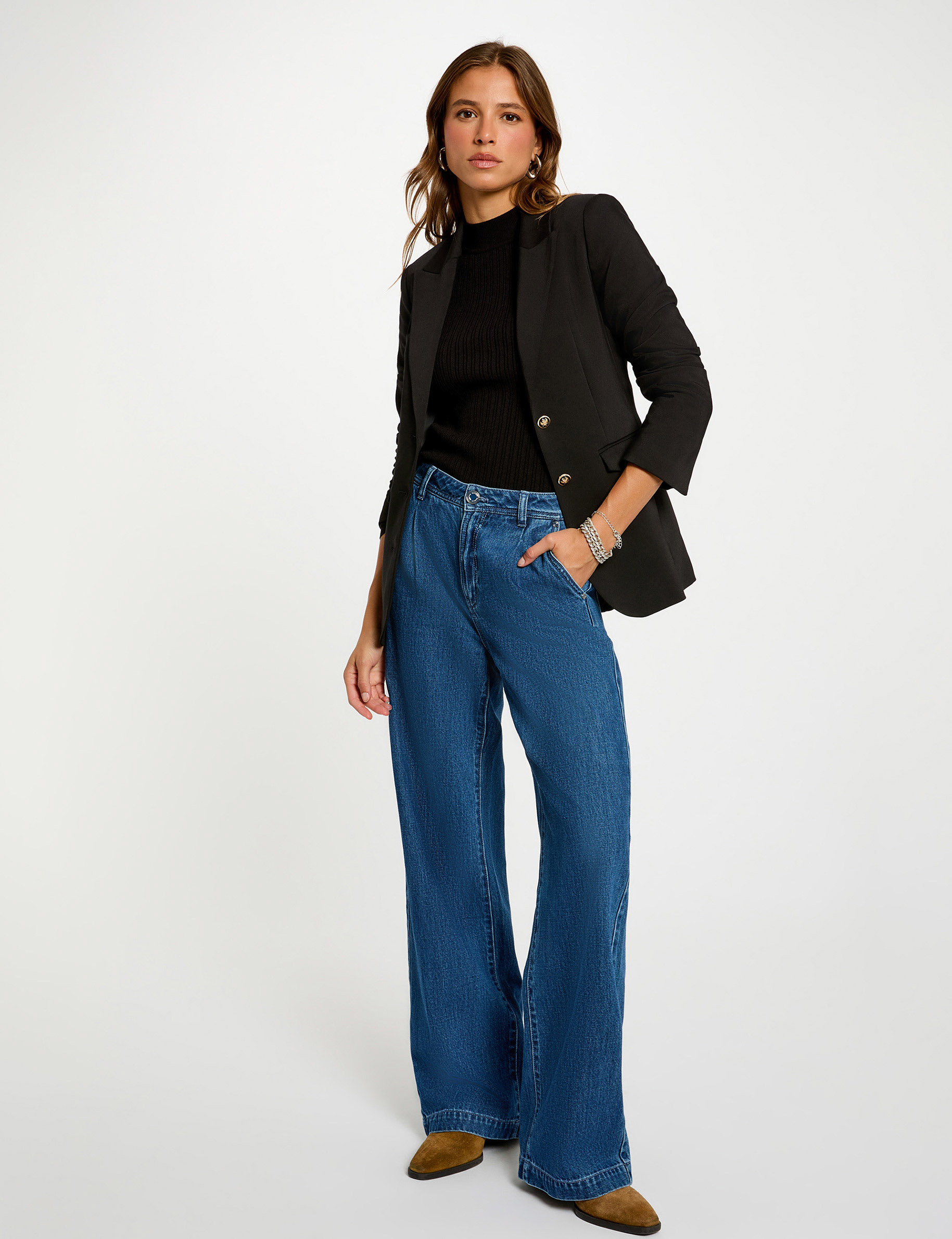 Chaqueta entallada de manga larga negro mujer