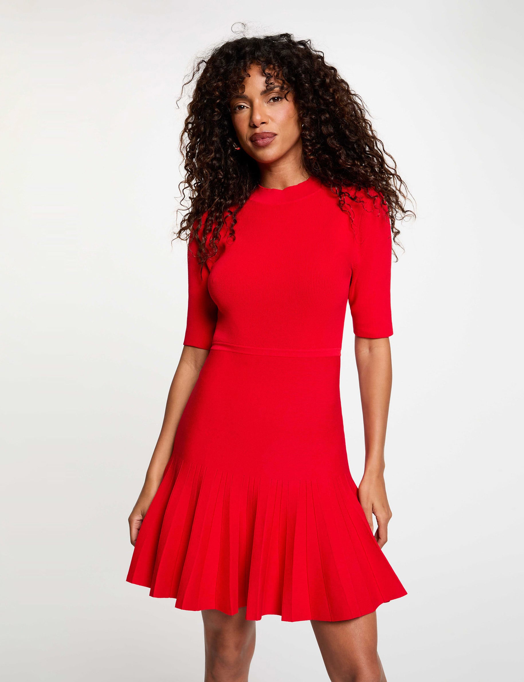 Vestido de punto plisado rojo mujer