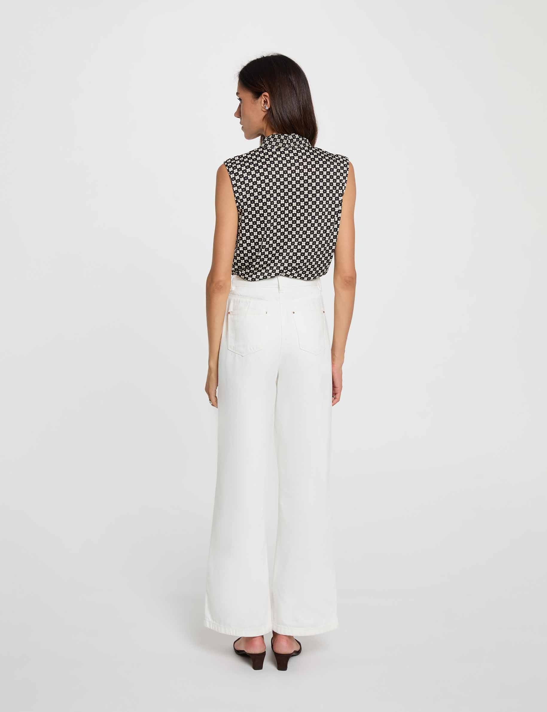 Top con cuello lazada blanco mujer