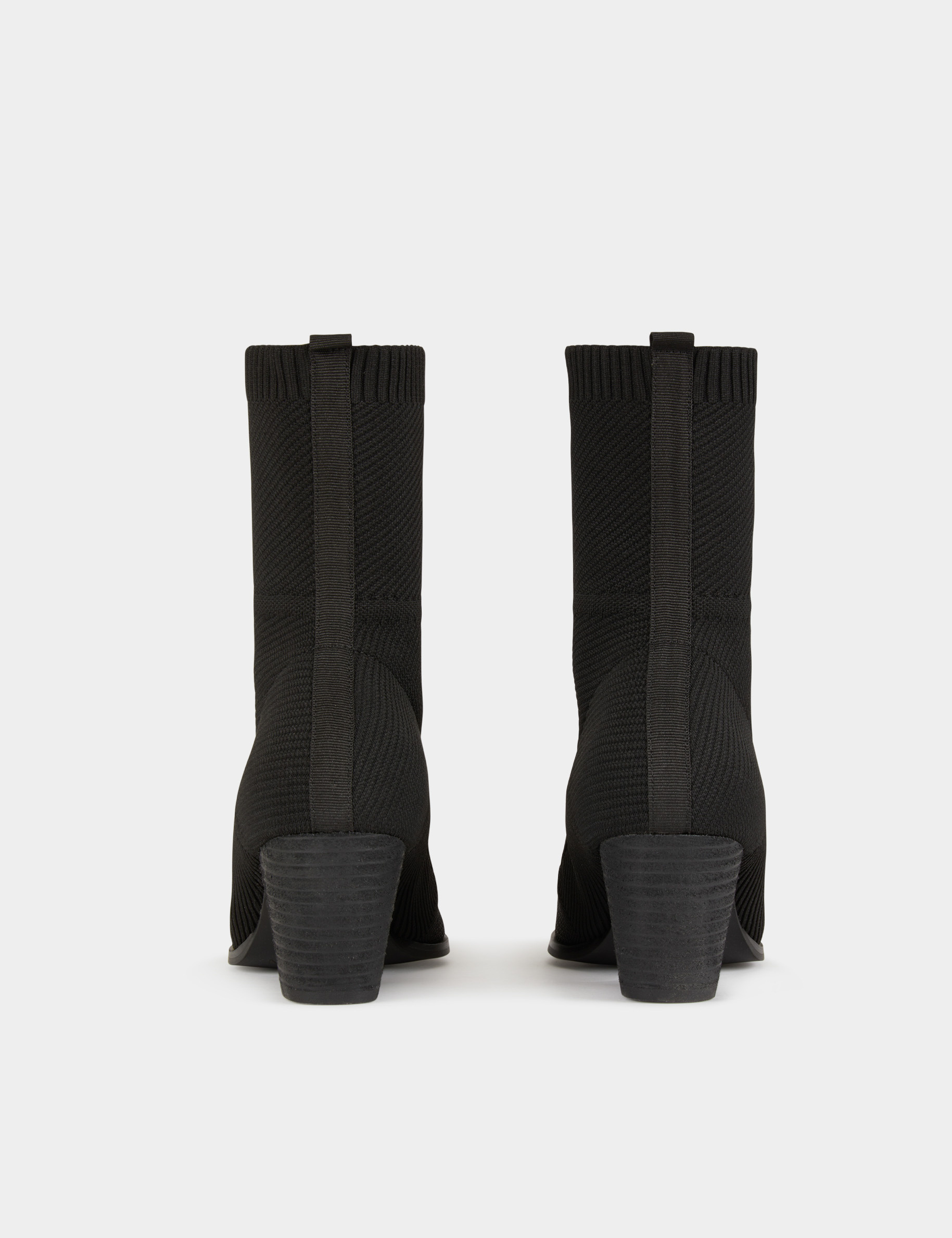 botines acanalados de tacones apilados negro mujer Botines acanalados de tacones apilados negro mujer