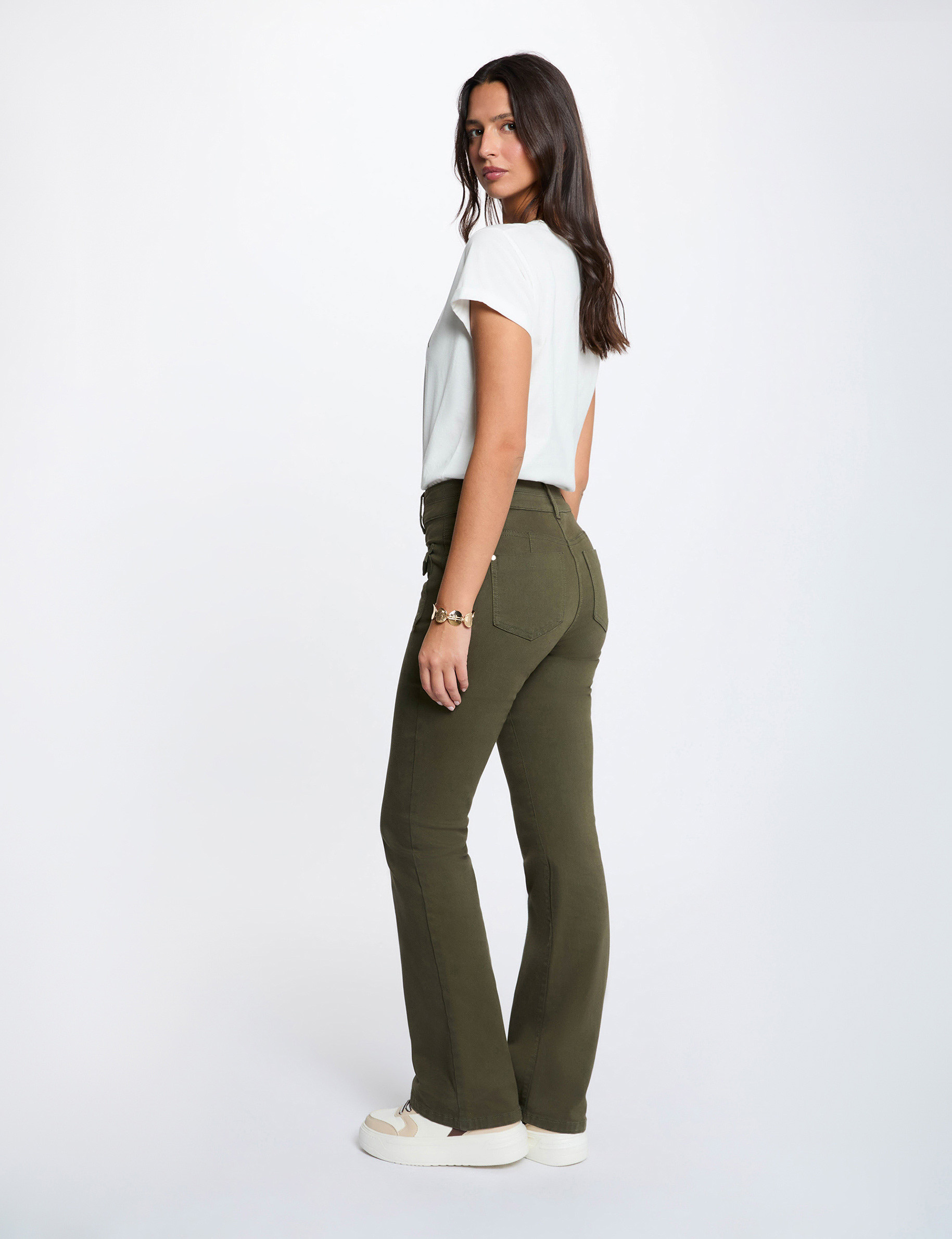 Pantal&oacute;n bootcut verde caqui mujer