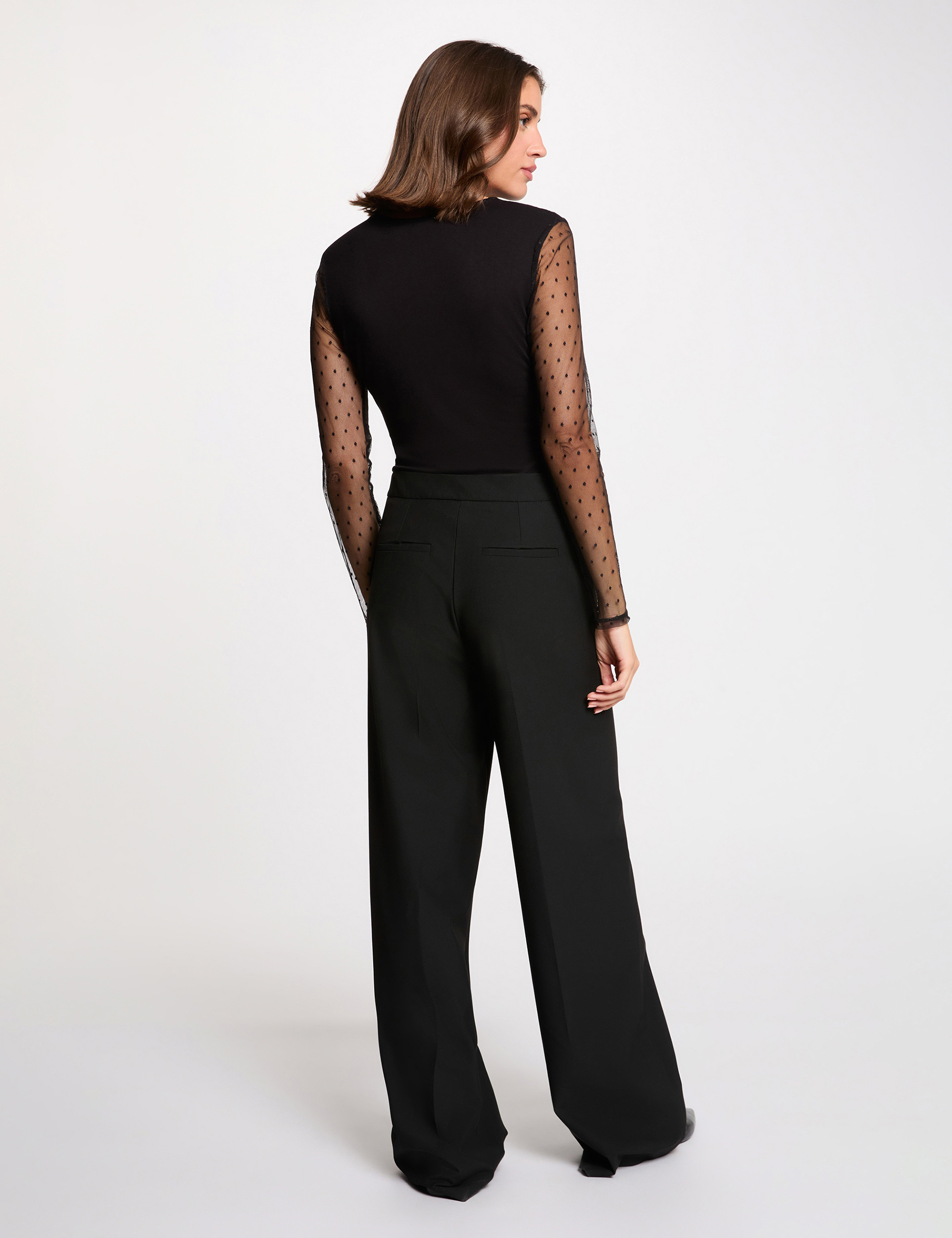 Body de encaje con escote en v negro mujer