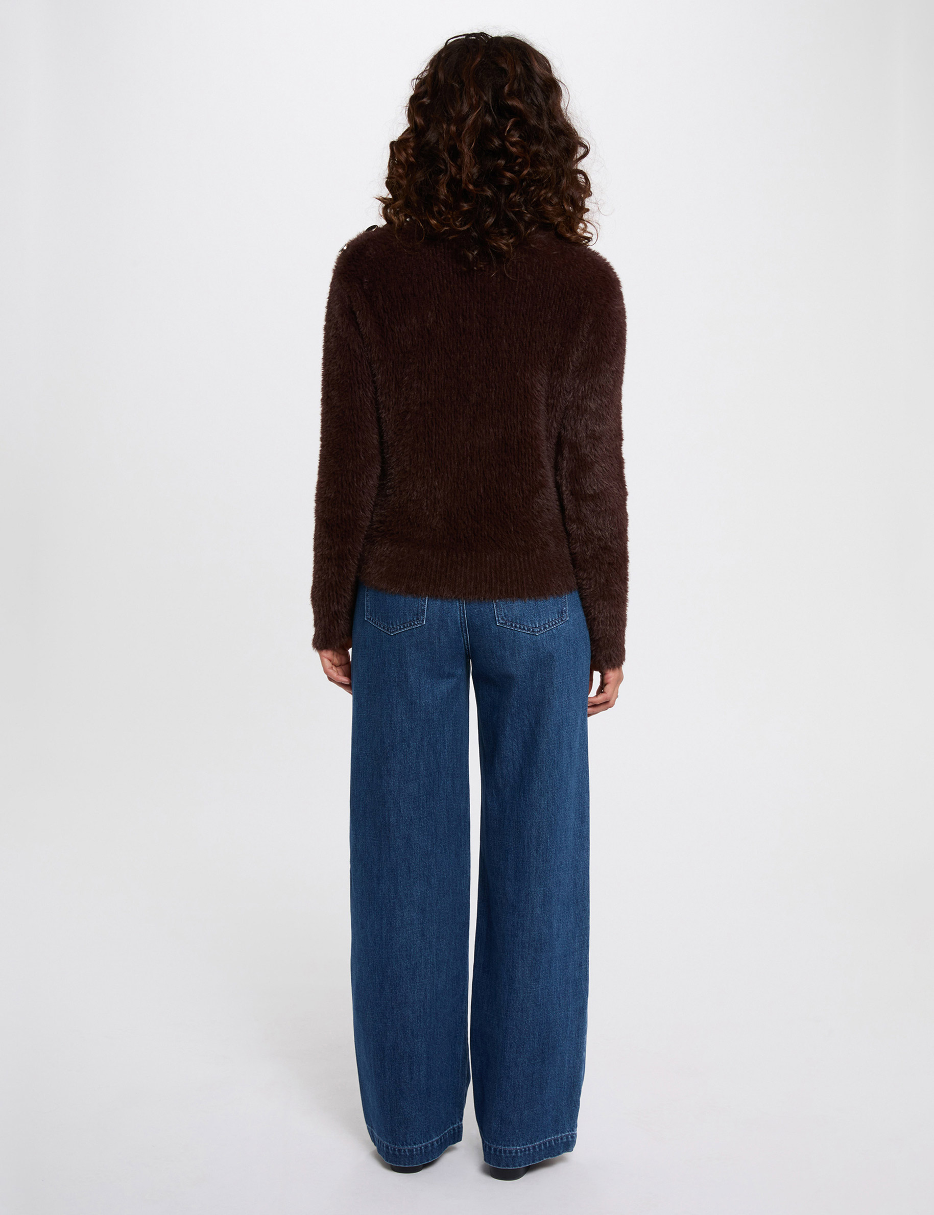 Jersey corto ajustado marr&oacute;n oscuro mujer