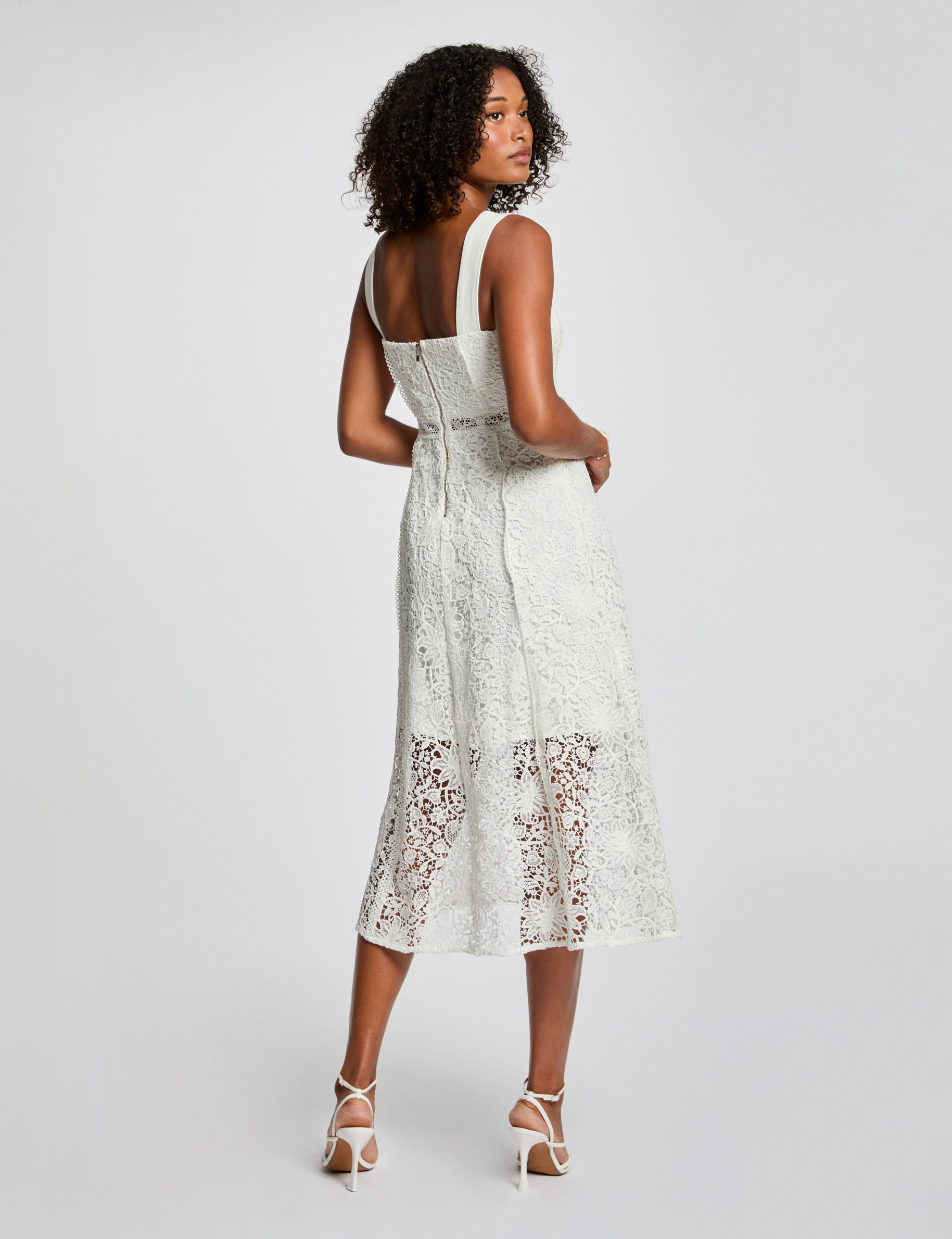vestido midi evase encaje blanco mujer Vestido midi evasé encaje blanco mujer